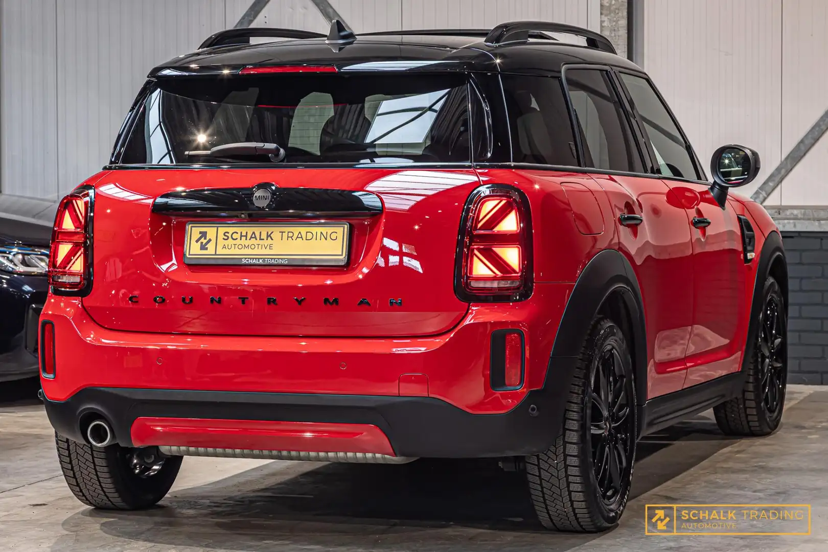 MINI Cooper Countryman 1.5 Yours|Pano|Leder|E-stoel|Full opt Rood - 2