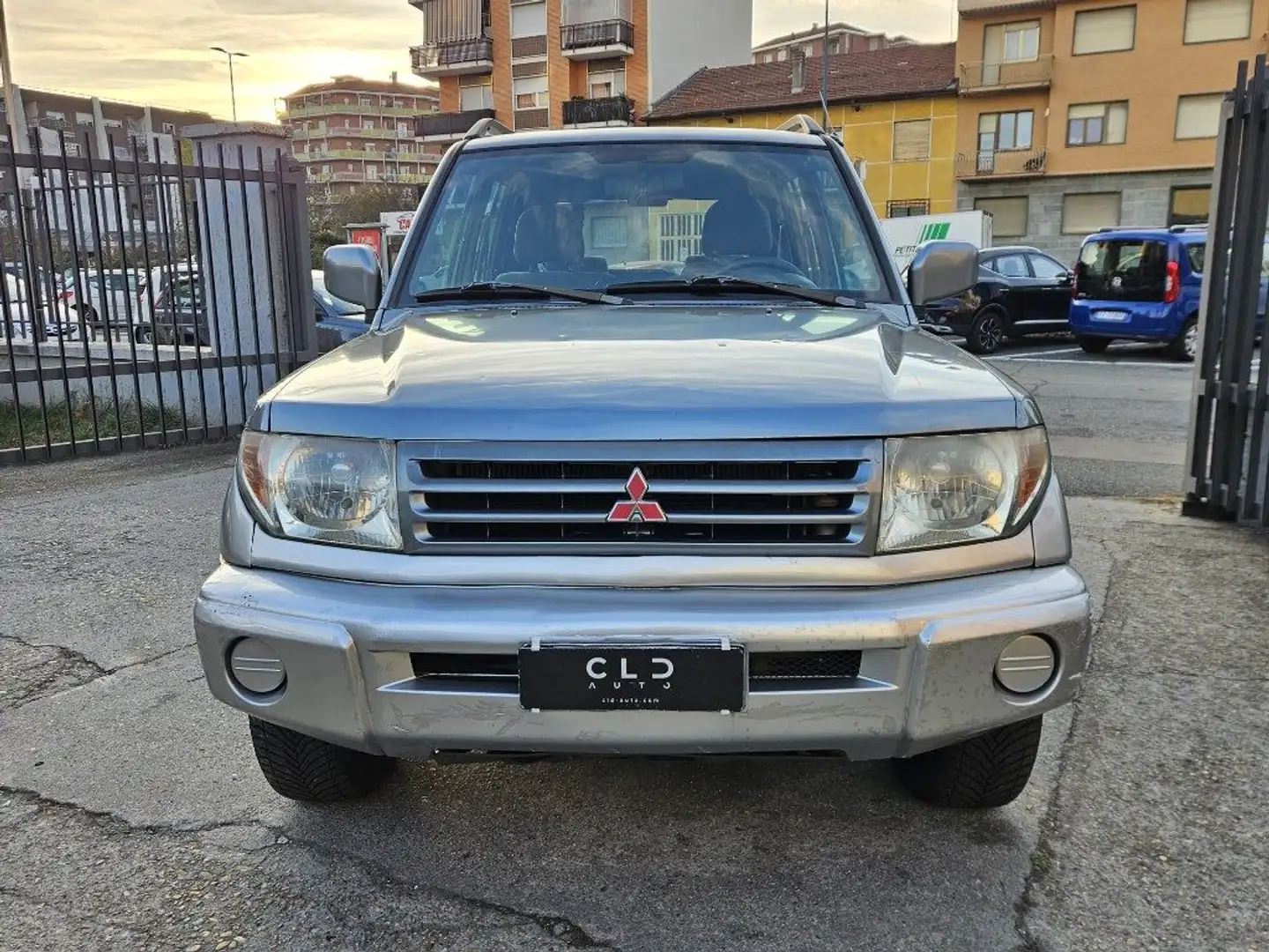 Mitsubishi Pajero Pinin 1.8 16V MPI 5 porte Grigio - 2