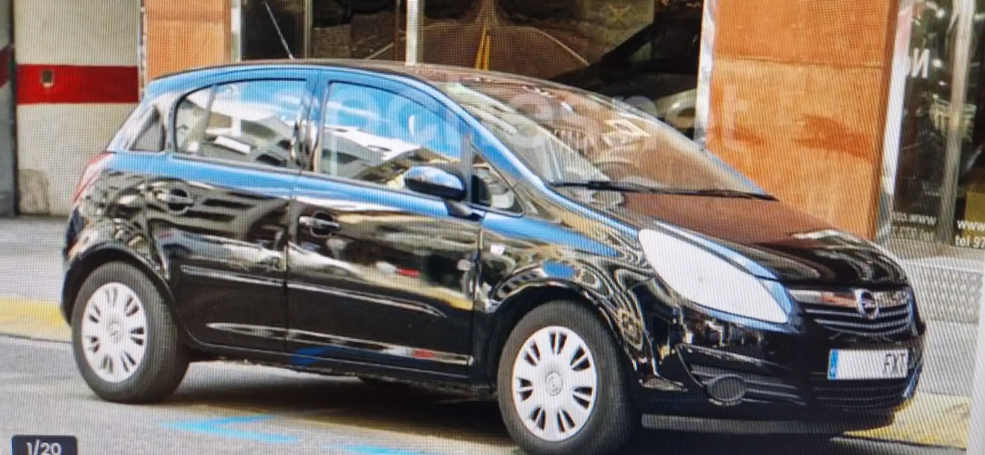 Opel Corsa 1.3CDTi Cosmo Schwarz - 1