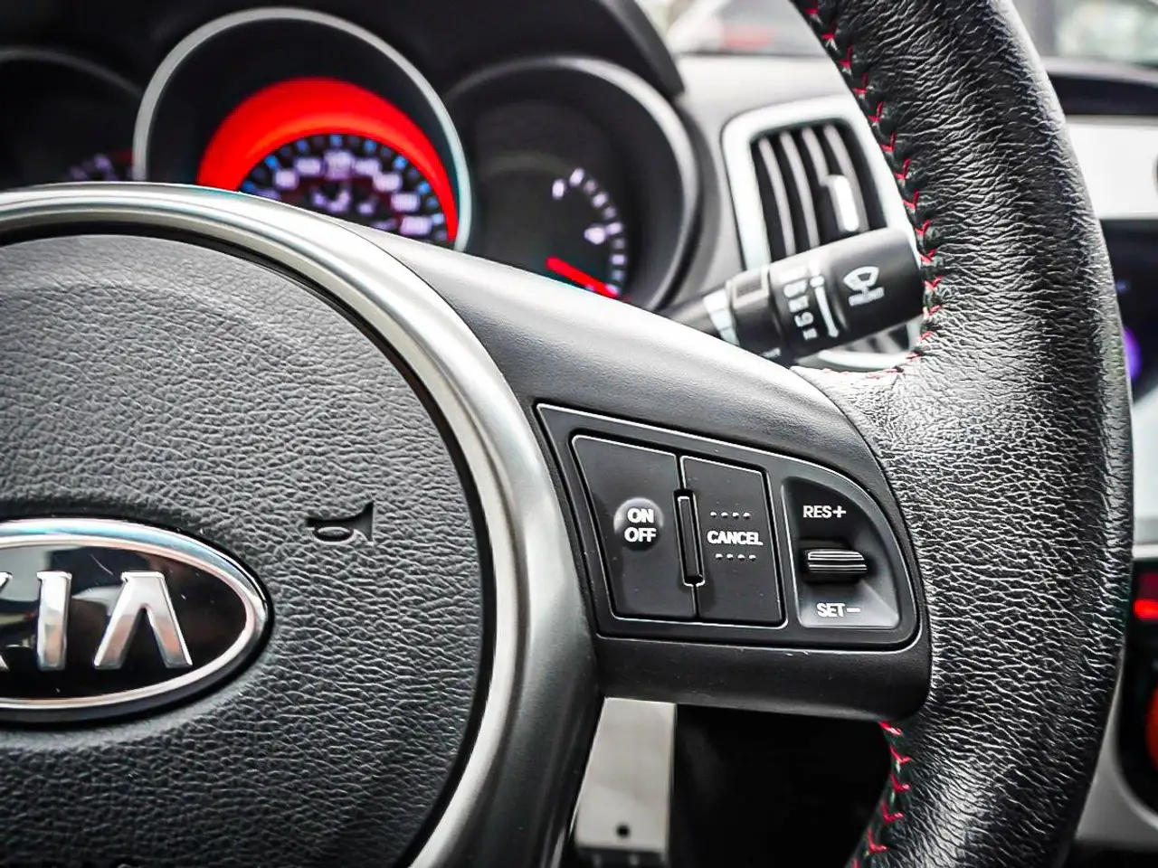 Kia Forte fotografie Kia Forte