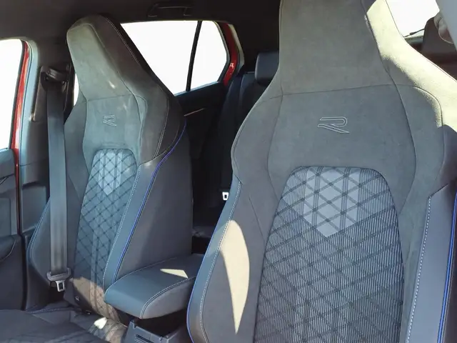 Volkswagen Golf view 15