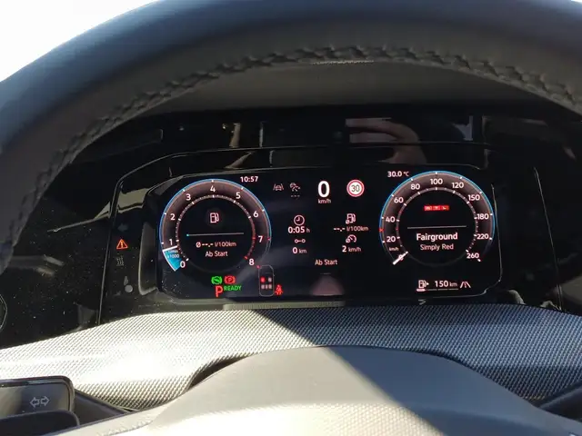 Volkswagen Golf view 11