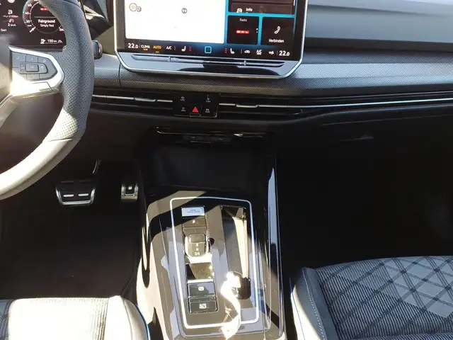 Volkswagen Golf view 12