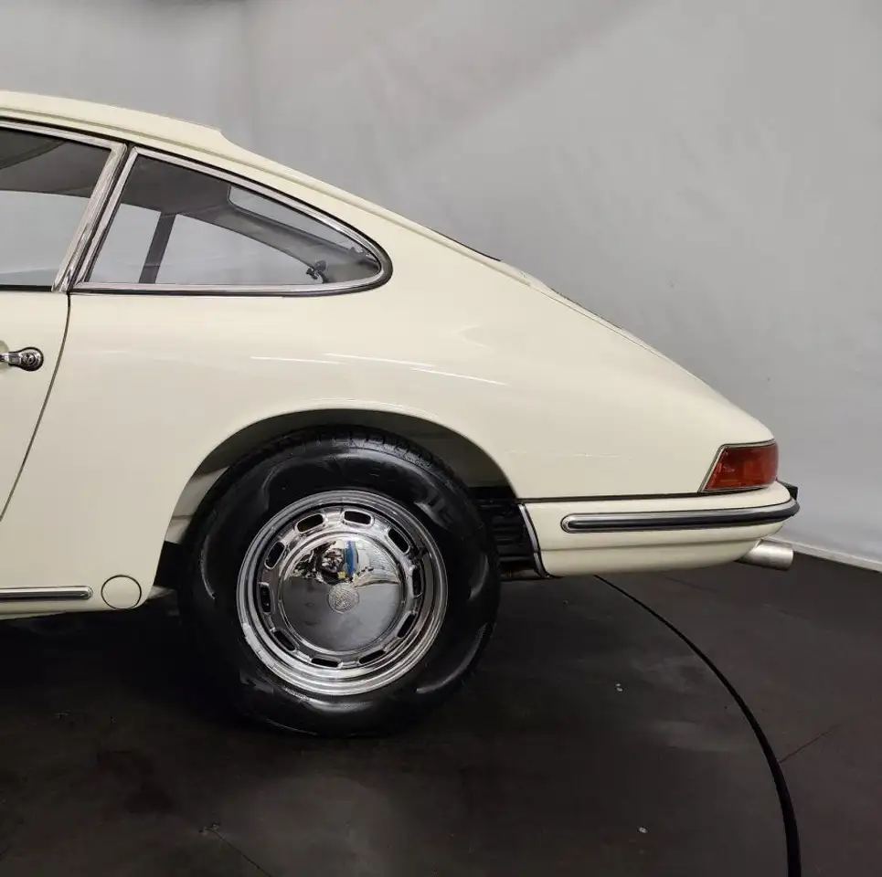 Porsche 911 2.0 SWB, foto 11