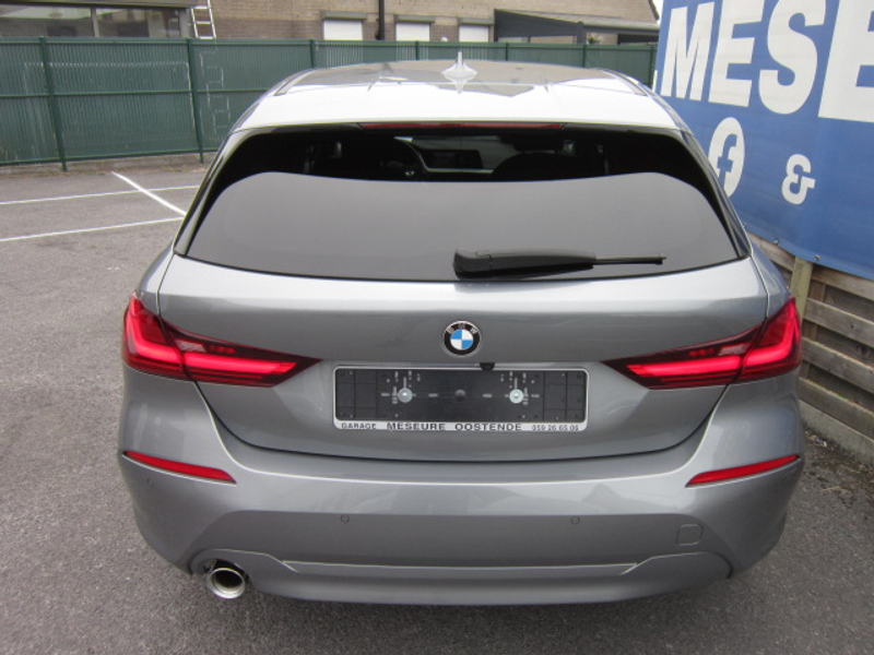 BMW 118 iA PROF NAVI + VIRTUAL DASHBOARD + CARPLAY + DAB — photo 7