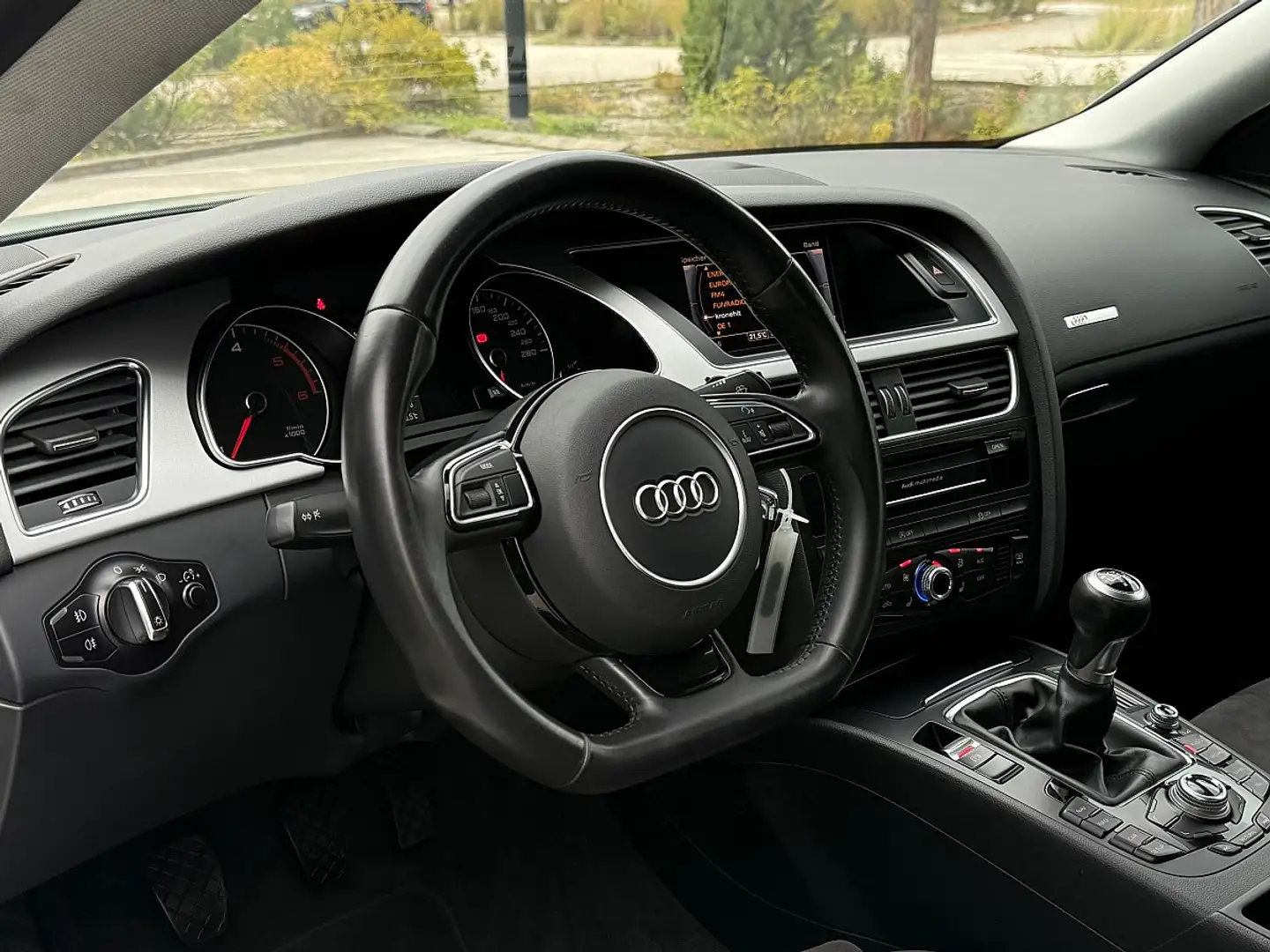 Audi A5 Coupé // S-Line // GARANTIE // Weiß - 2