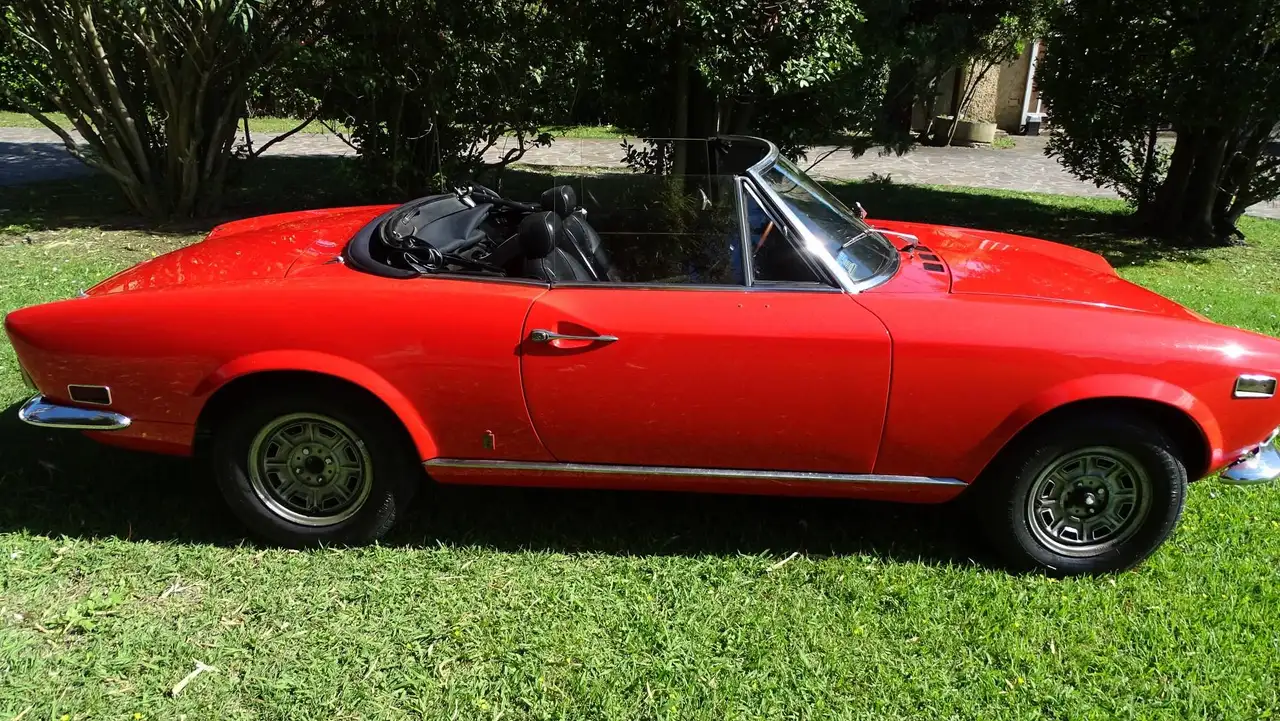 Fiat 124 Spider 1.6 110 CV, foto 3