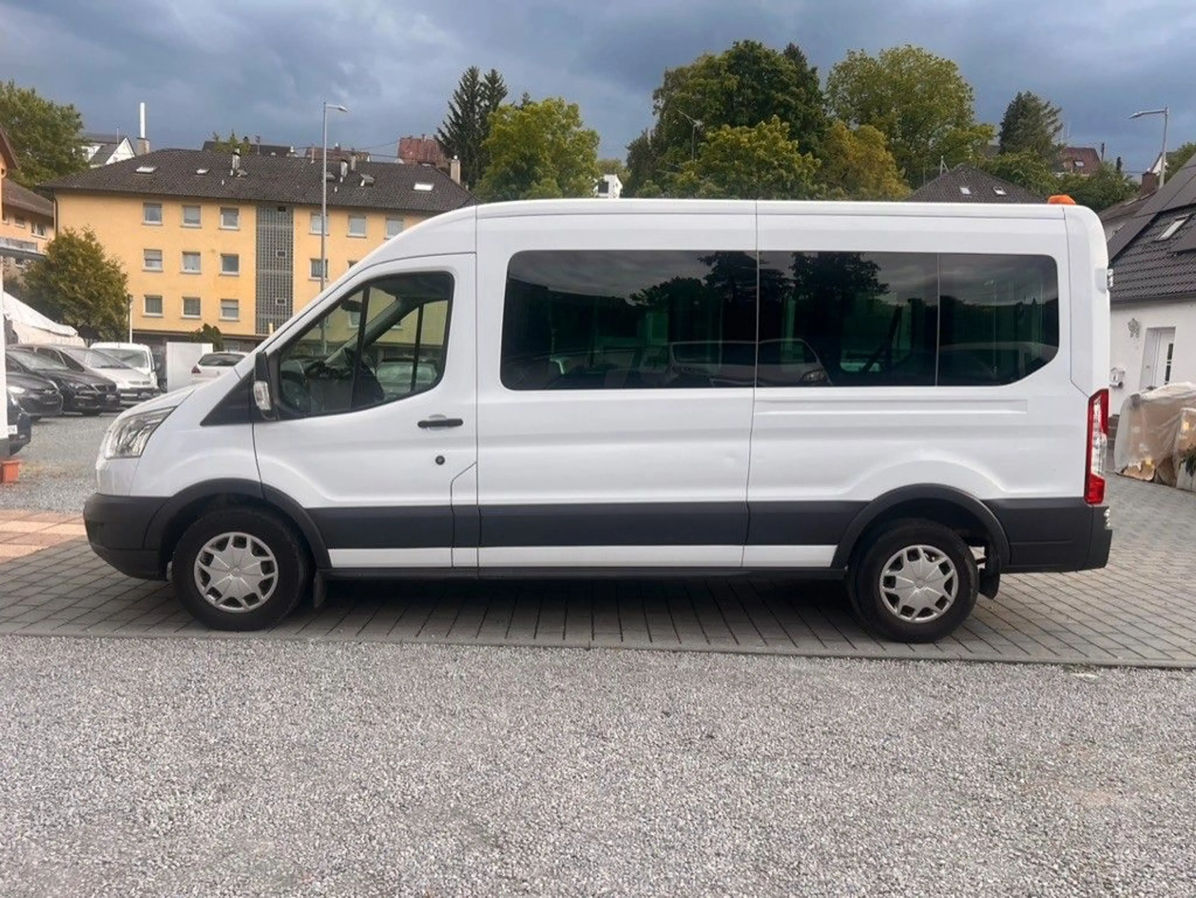 Ford Transit Kombi 350 L3 Rollstuhlrampe PDC KLIMA. — photo 4