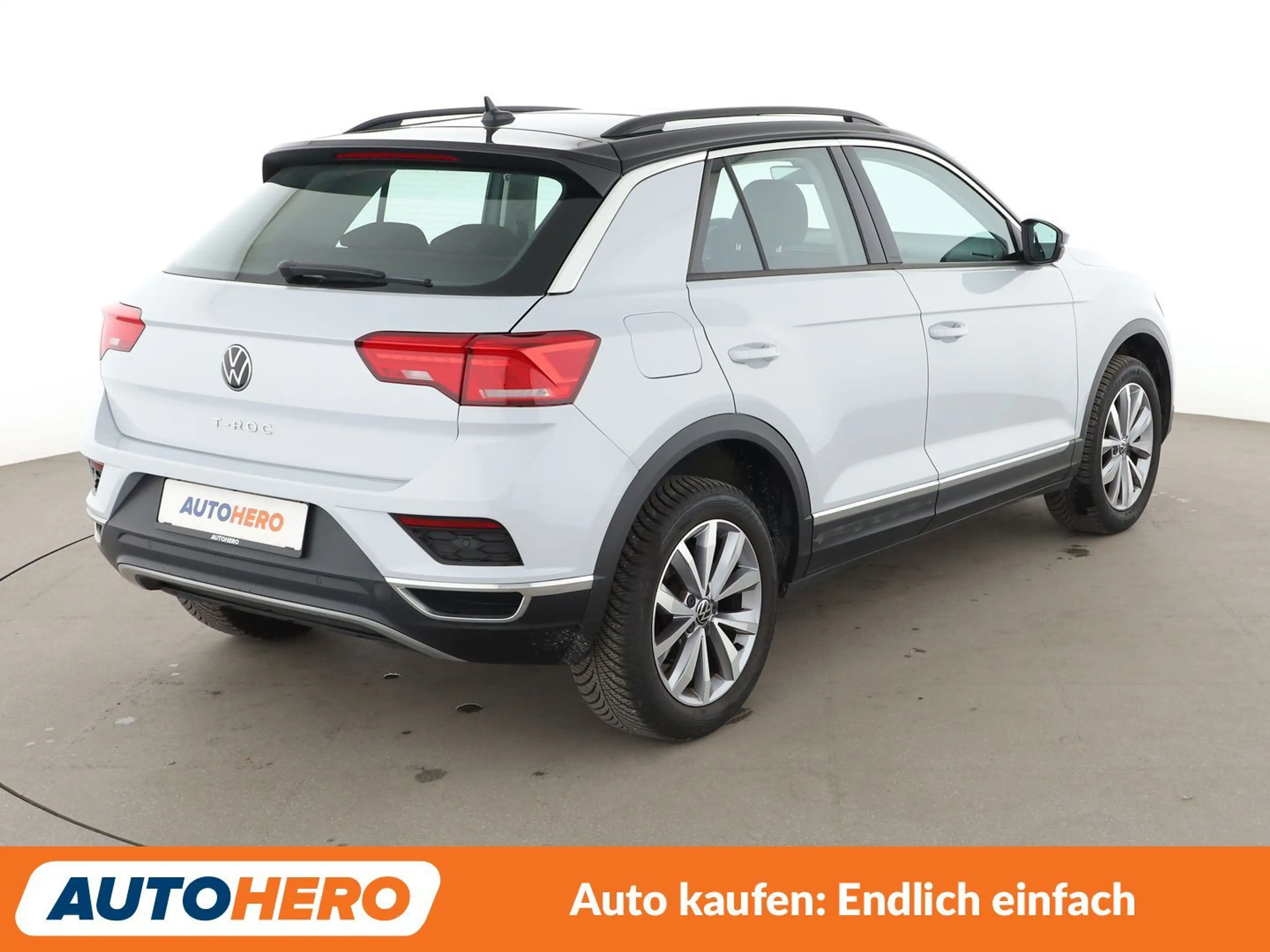 Volkswagen T-Roc 1.5 TSI ACT Style Aut.*NAVI*CAM*ACC* — photo 6