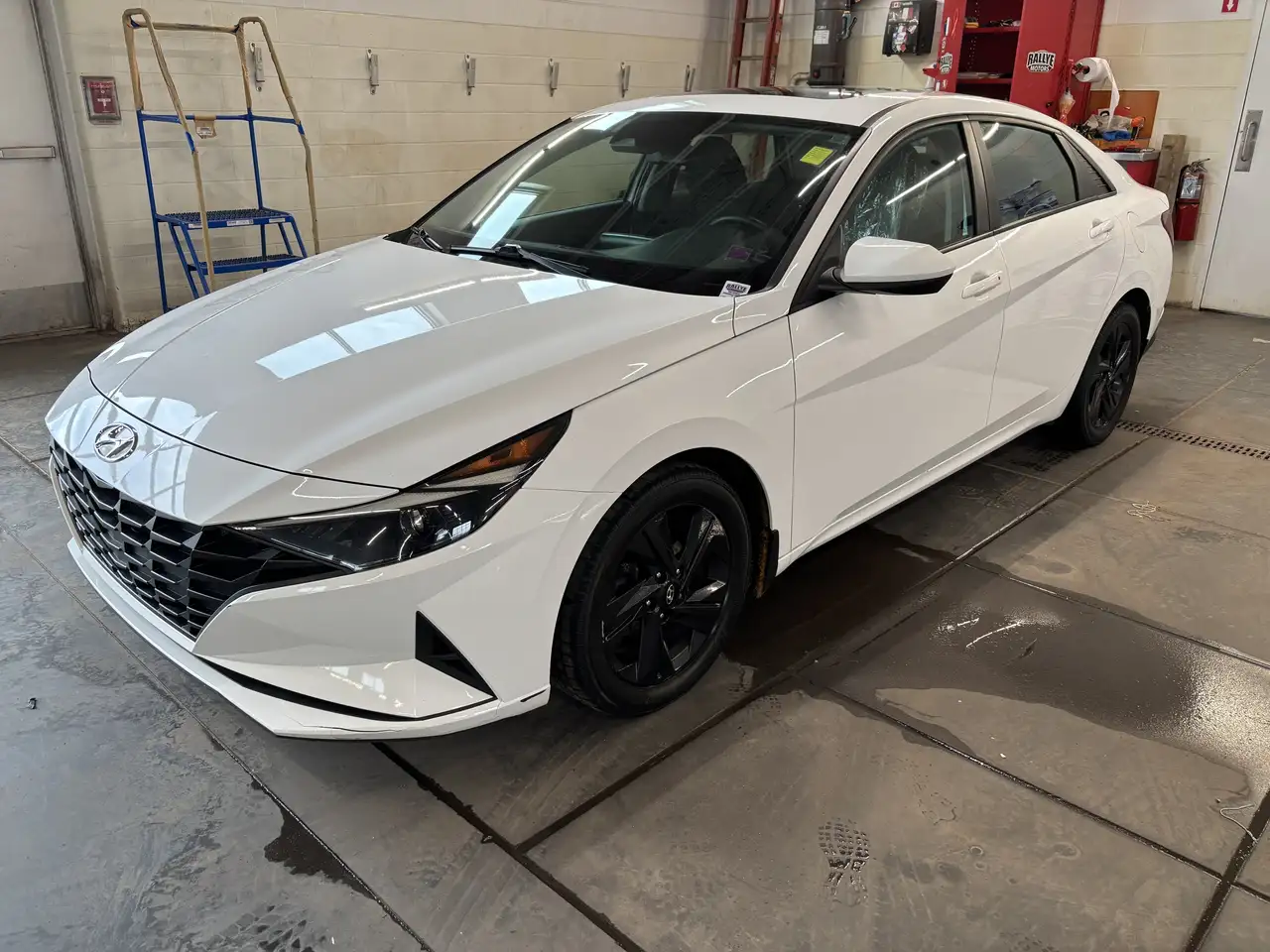 2022 Hyundai ELANTRA