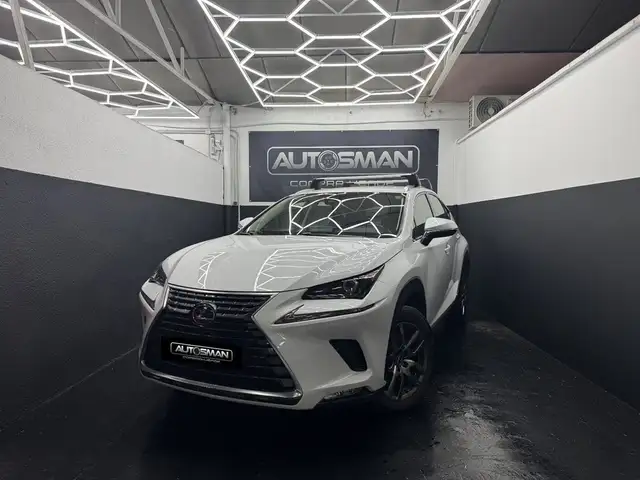 Lexus NX 300 300h Business Navigation 2WD