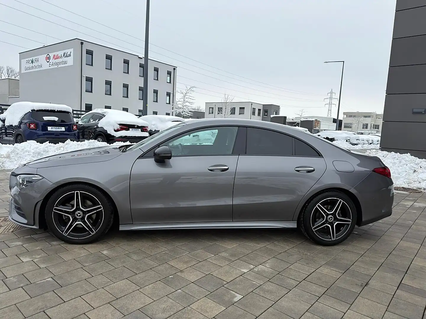 Mercedes-Benz CLA 180 *AMG LINE* HUD* PREMIUM* AMBIENTE Grau - 2