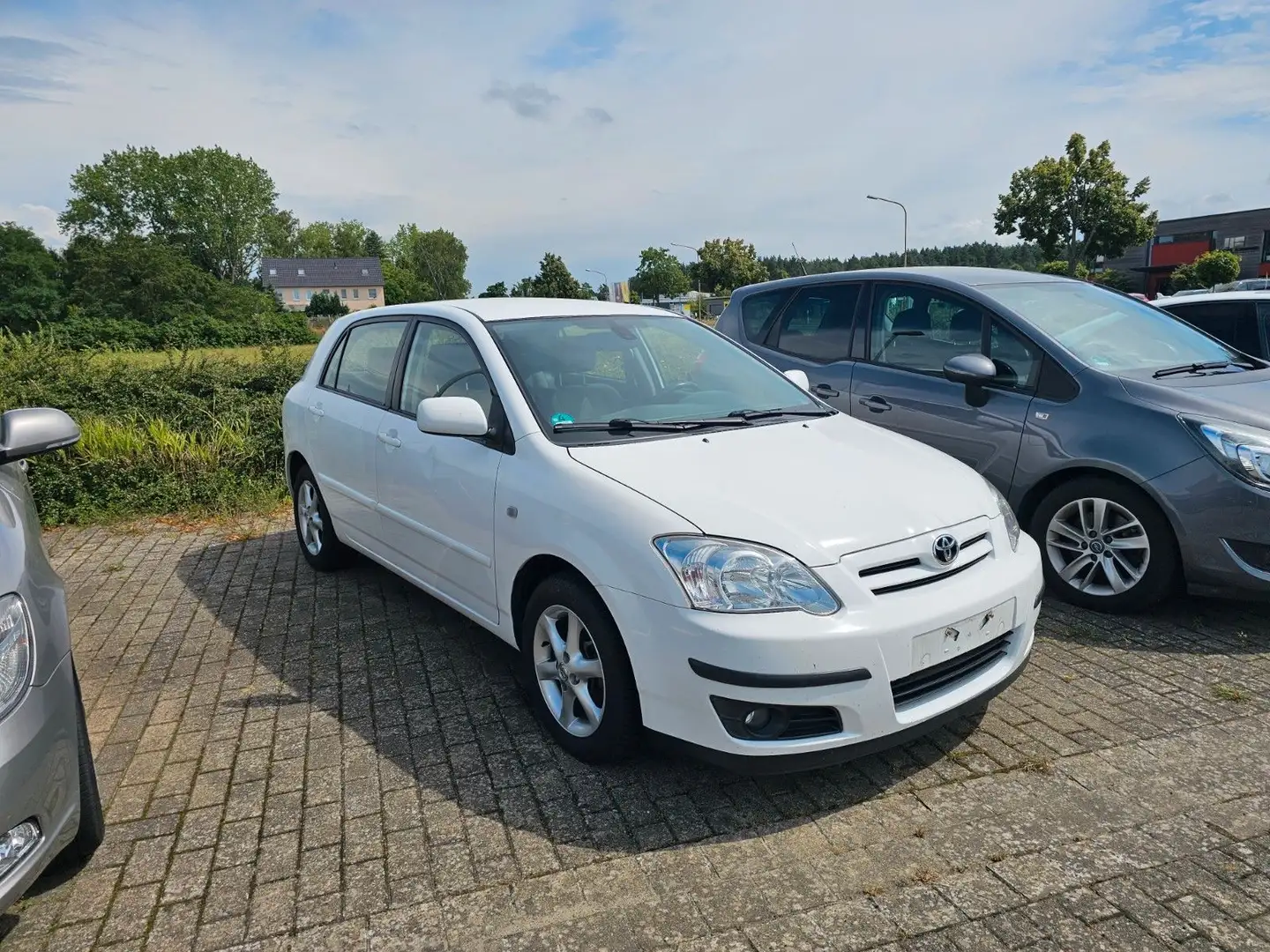 Toyota Corolla 1.6 Executive+Automatik+Leder+Stdhz+Temp Blanc - 2