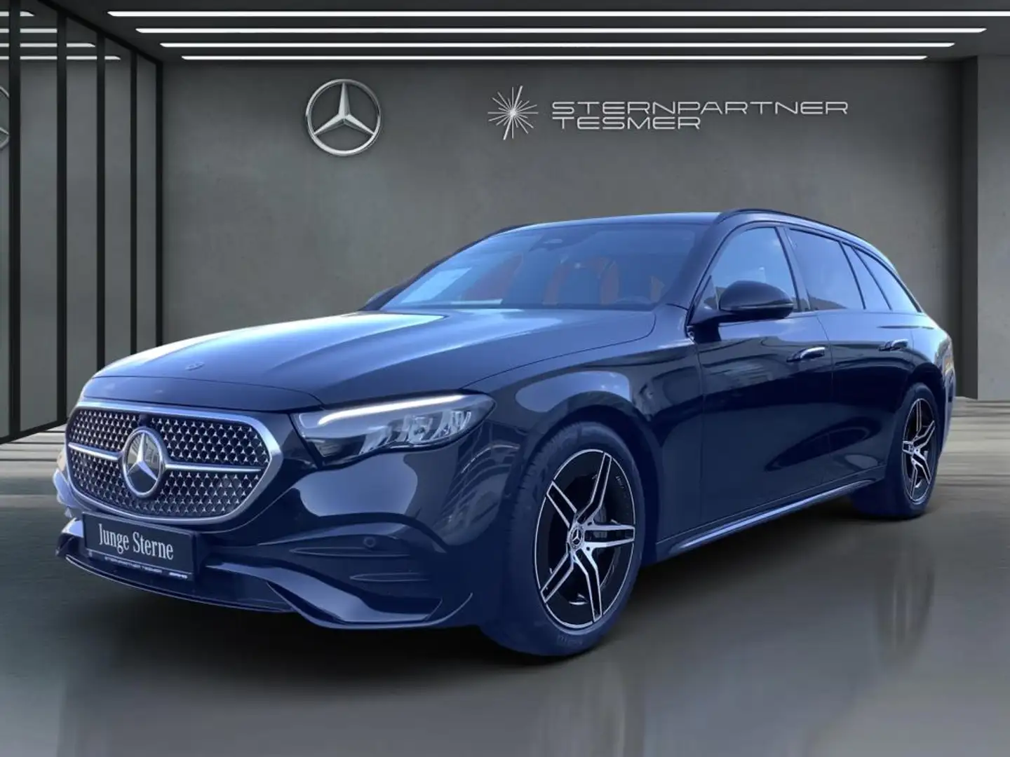 Mercedes-Benz E 200 T AMG ACC Night AHK RFK Ambi. MBUX LED Noir - 2