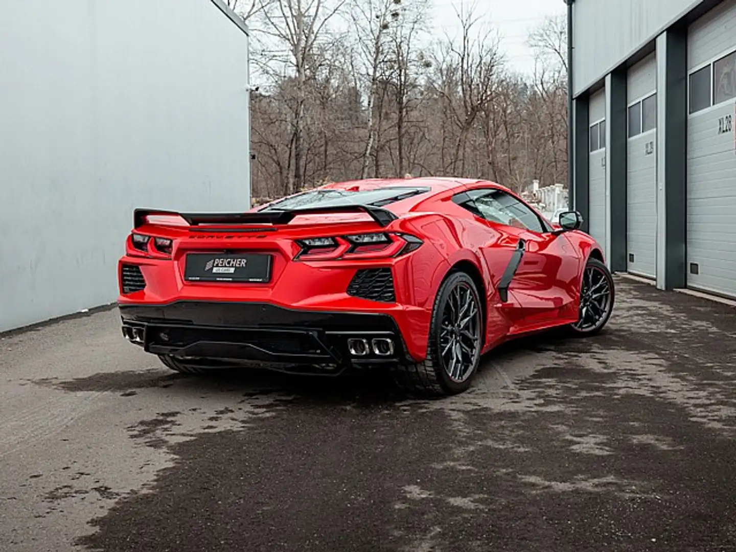 Chevrolet Corvette C8 Stingray Coupe 3LT Z51 6,2 L V8 AT RWD Rot - 2