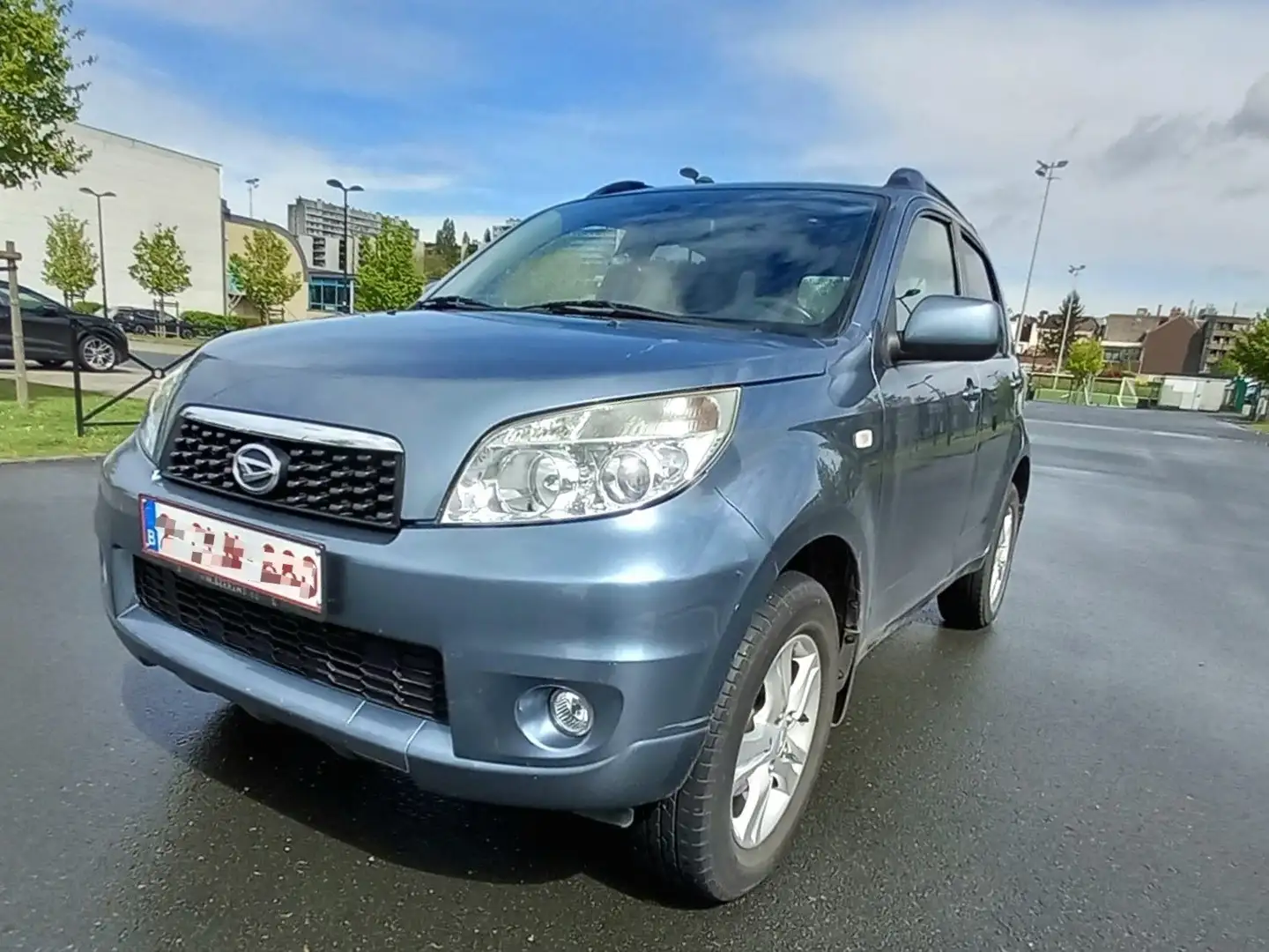 Daihatsu Terios 1.5i siva - 1