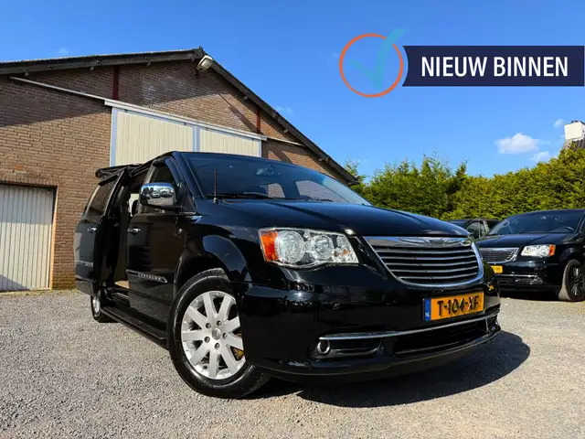 Chrysler Grand Voyager 3.6 V6 LIMITED BULL-BARS BLACK-S J.DAIMLER 2xTV/DV