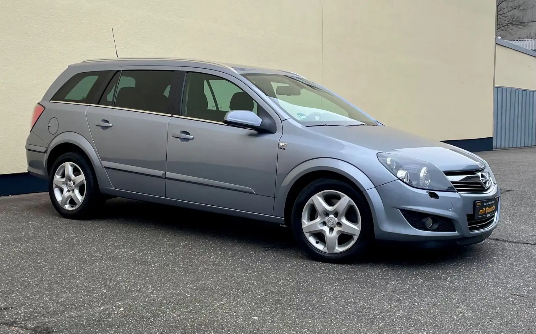 Opel Astra H Caravan Innovation 1.7 CDTI KLIMA 2.HD Plateado - 1