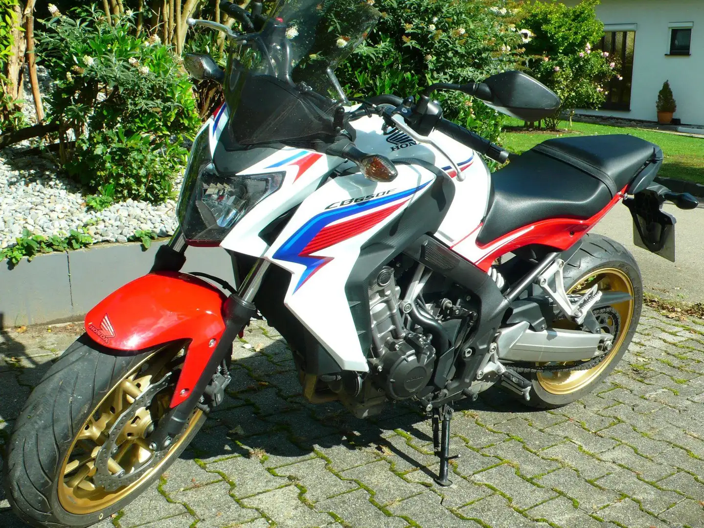 Honda CB 650 Bílá - 1