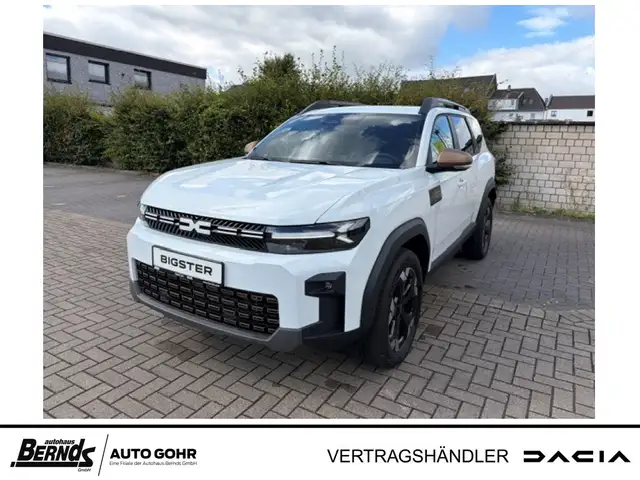 Dacia Bigster in White for sale