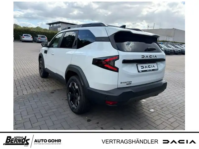 Dacia Bigster view 3