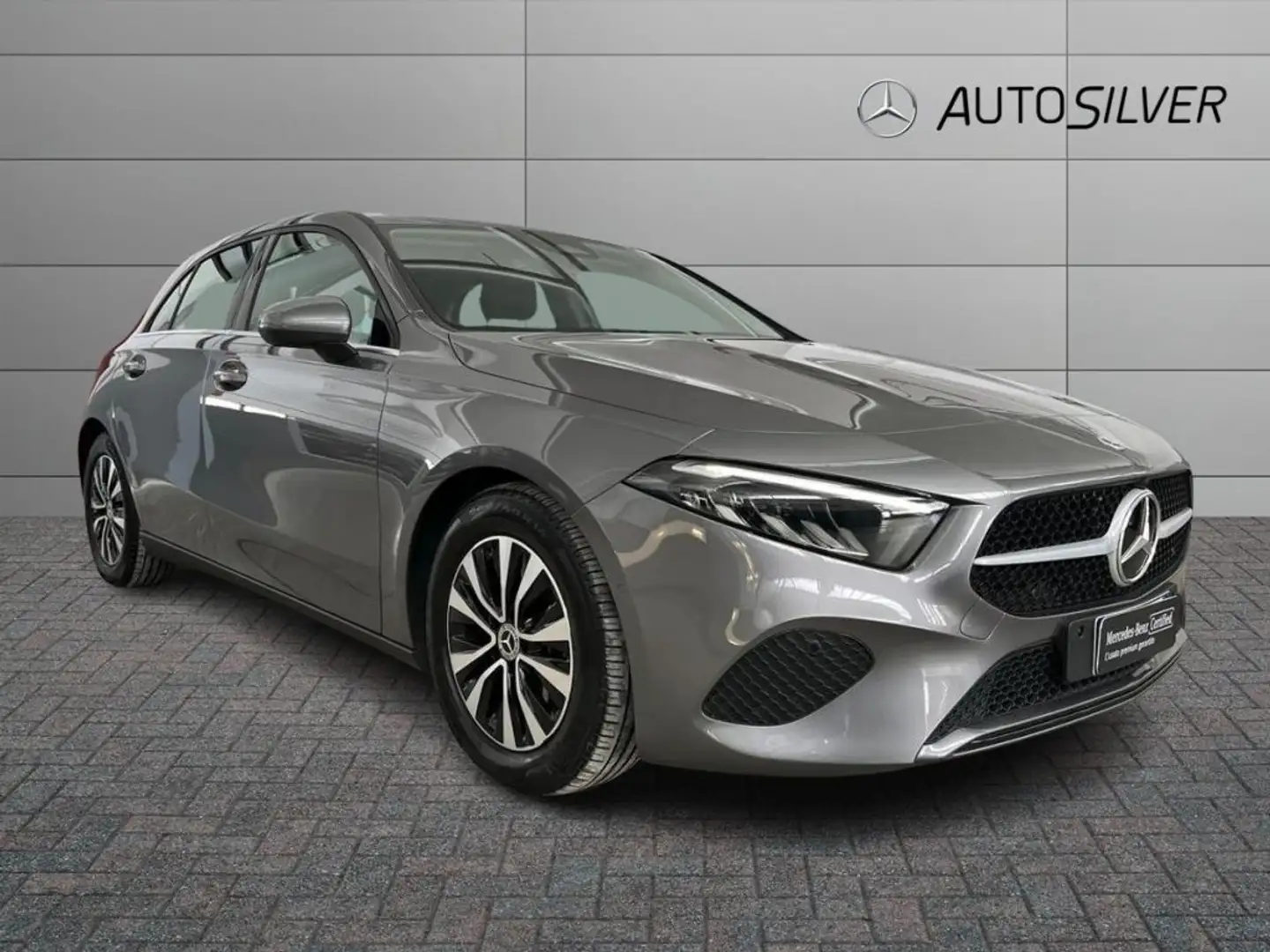 Mercedes-Benz A 180 d Automatic Advanced Grigio - 1