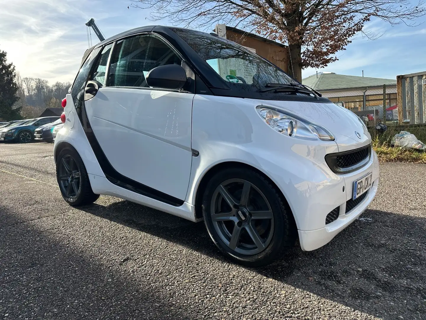 smart forTwo Cabrio CDI 40 kW Servo SHZ Klima Schwarz - 2