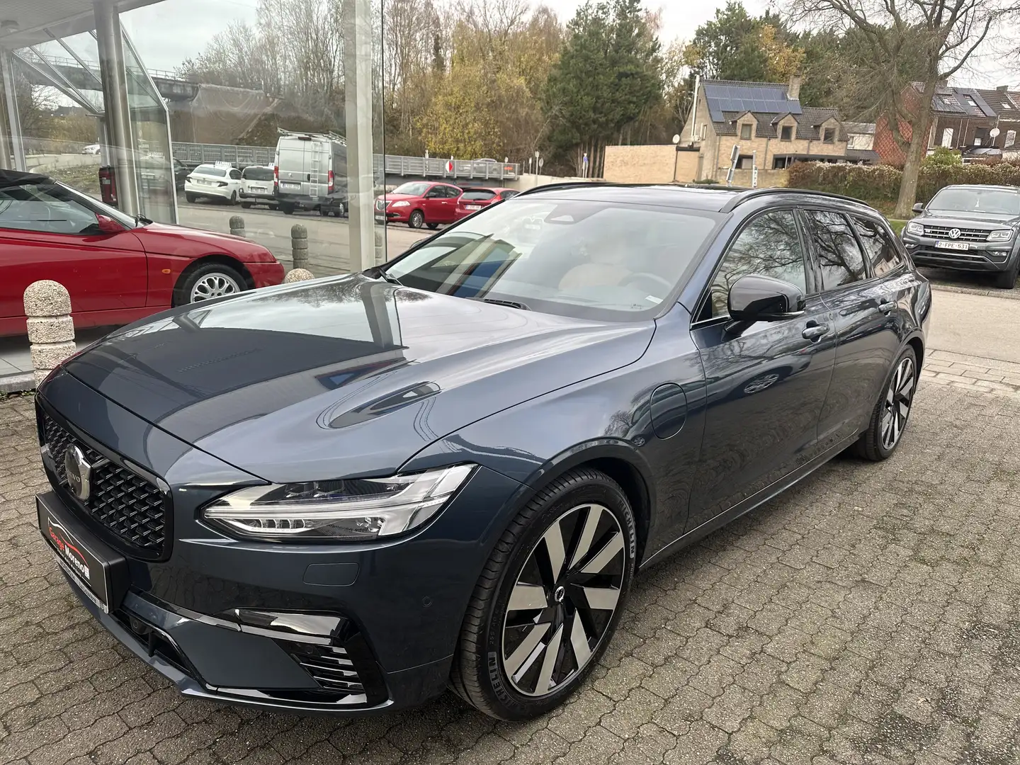 Volvo V90 V90 2.0 T6 AWD PHEV Ultra Dark Bleu - 1
