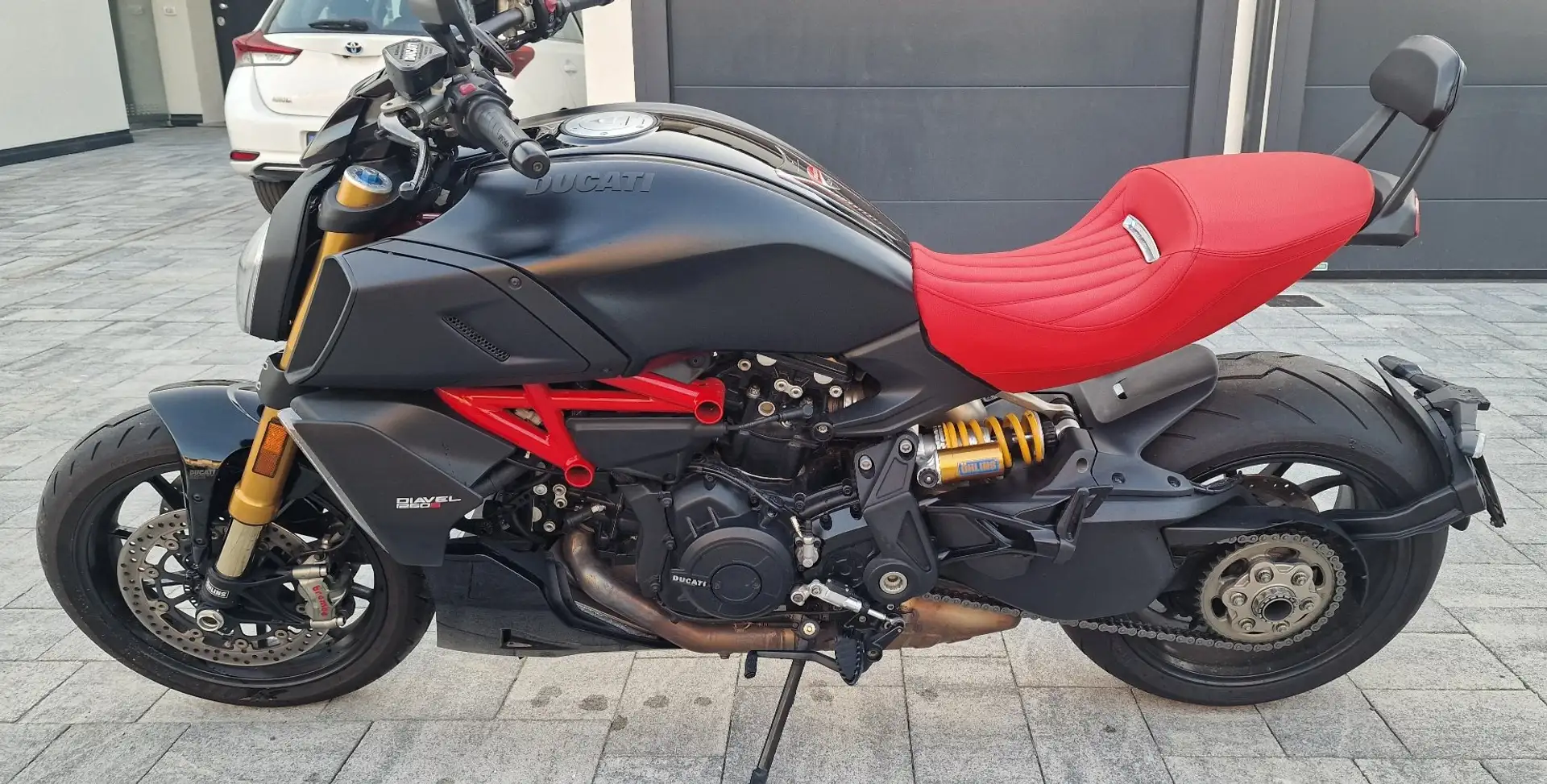 Ducati Diavel S Negru - 2