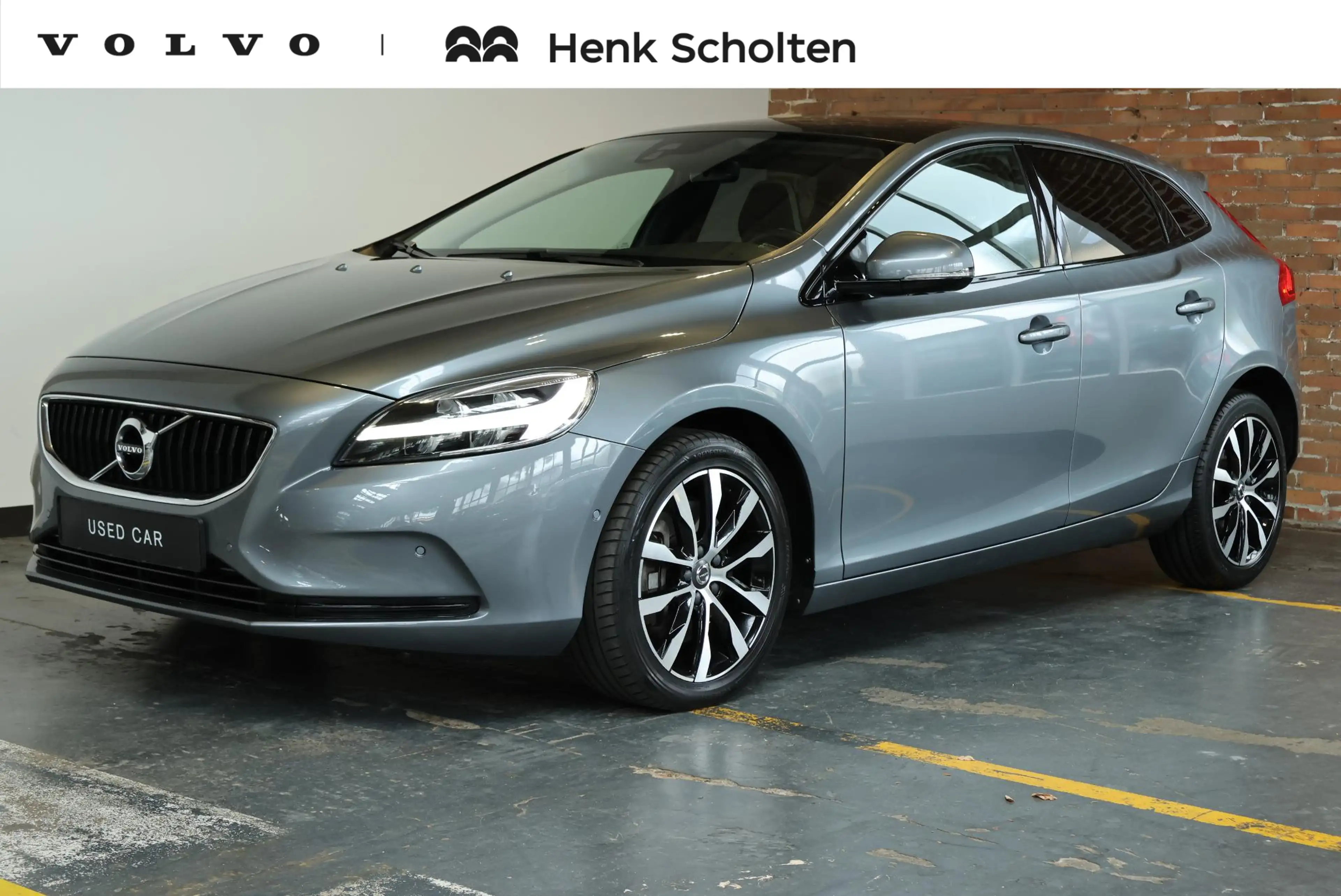 Volvo V40 T3 Automaat Dynamic Edition | Panoramadak | Climat