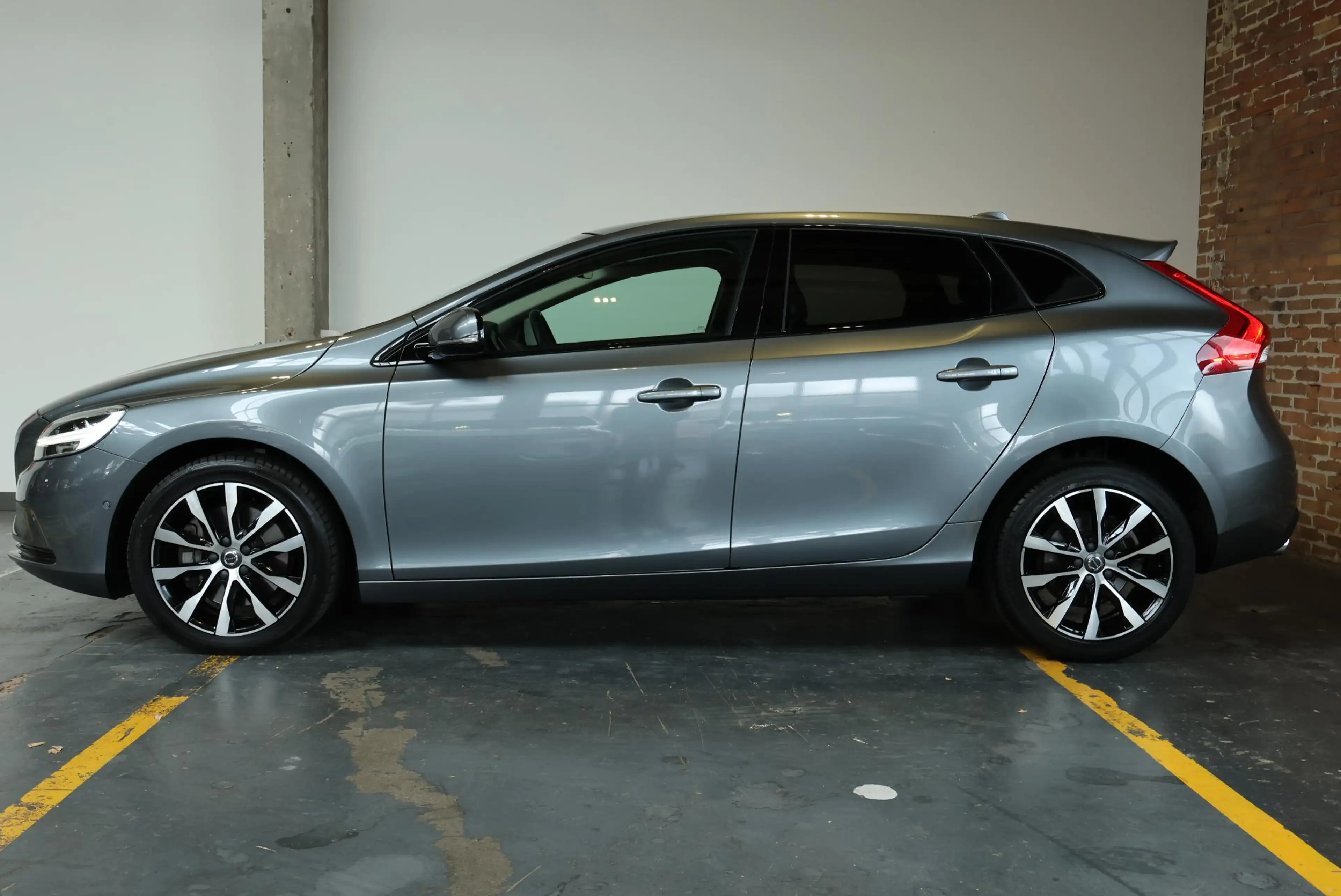 Volvo V40 T3 Automaat Dynamic Edition | Panoramadak | Climat — photo 6