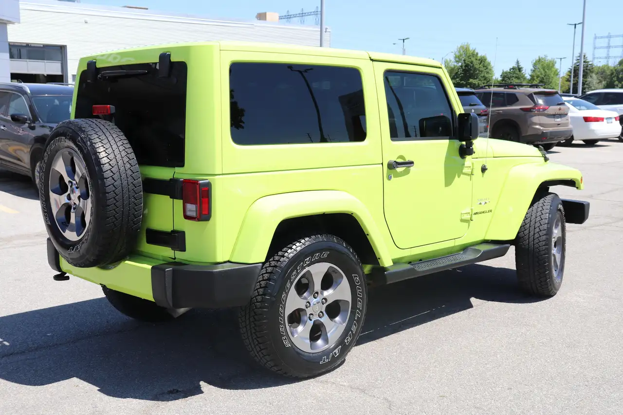 Jeep Wrangler снимка Jeep Wrangler