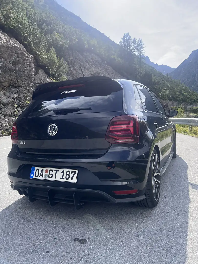 Volkswagen Polo GTI 1.8 TSI (Blue Motion Technology) - 2