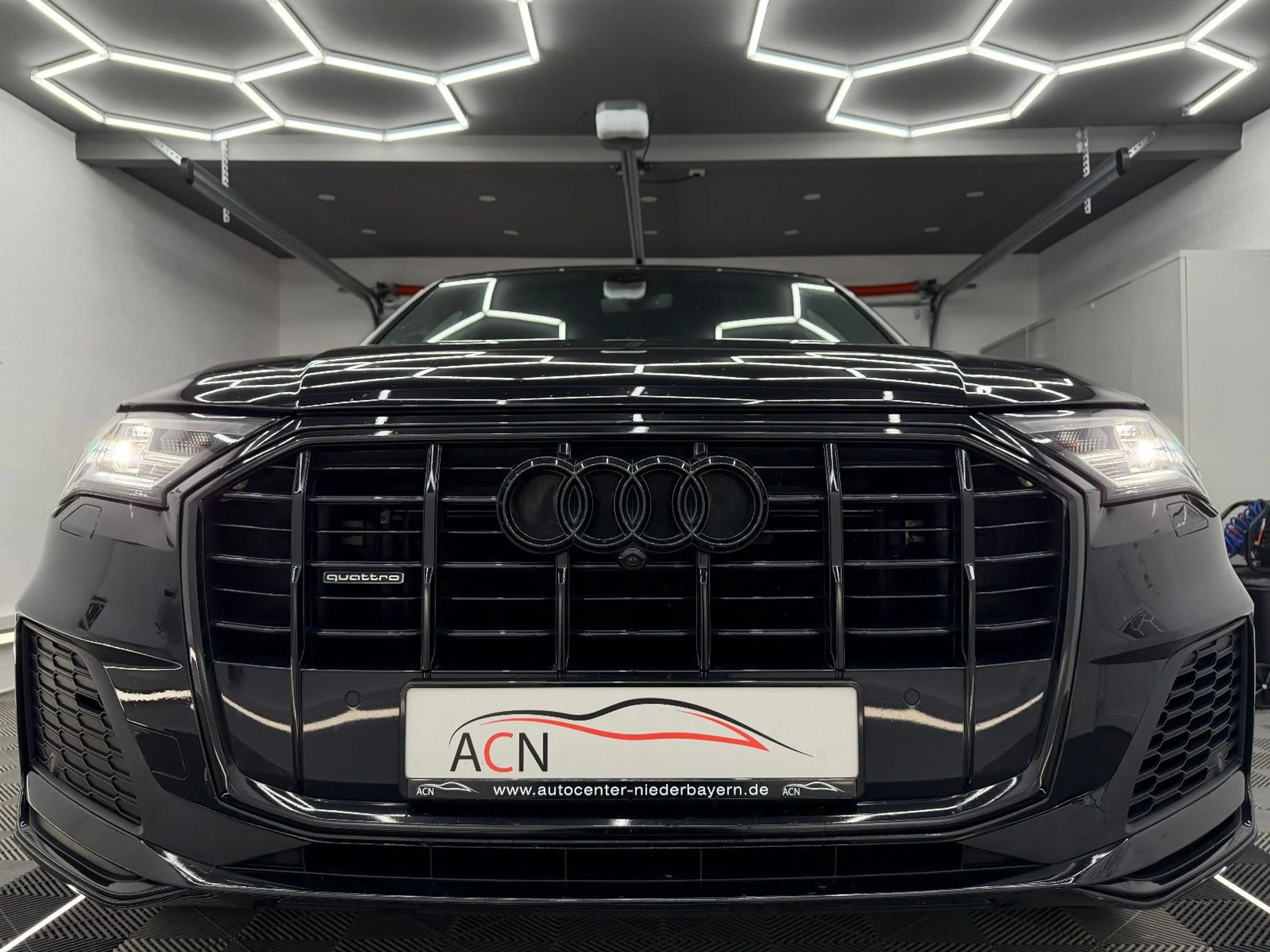 Audi Q7 50 TDI Quattro S LINE/BOSE/MEMORY/HuD/7-SITZE — photo 5