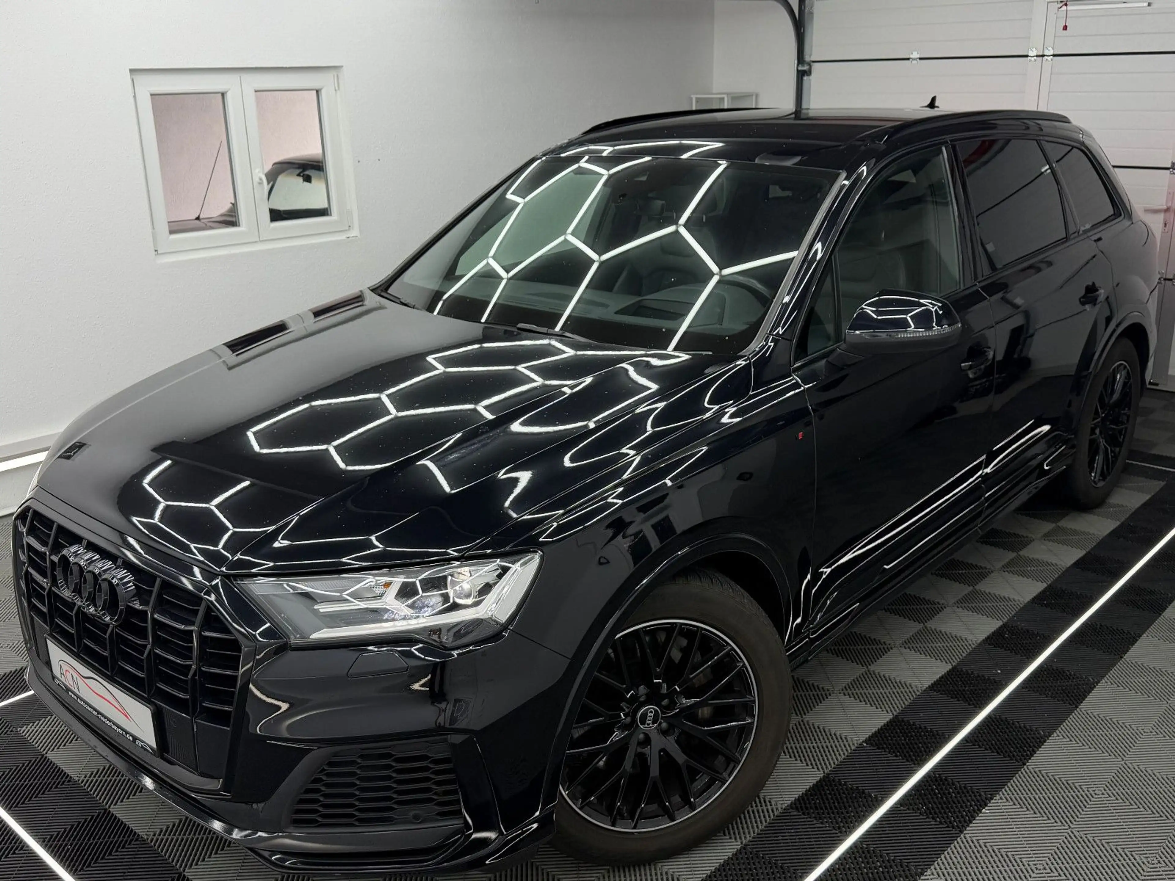 Audi Q7 50 TDI Quattro S LINE/BOSE/MEMORY/HuD/7-SITZE — photo 4