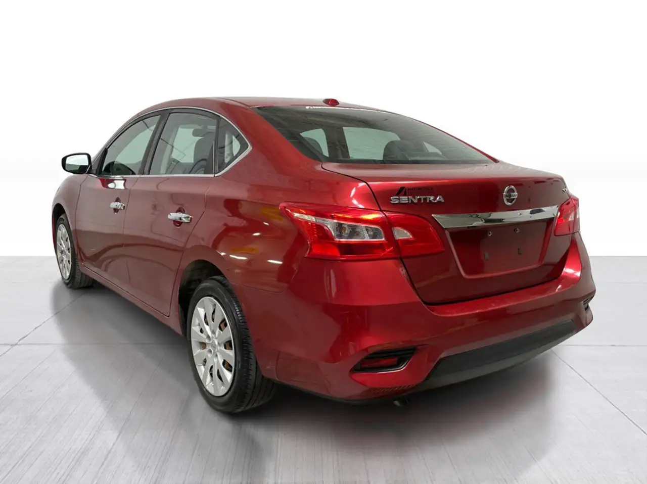 Nissan Sentra photo Nissan Sentra
