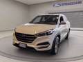 Hyundai TUCSON 1.7 crdi Comfort 2wd 115cv Bílá - thumbnail 1