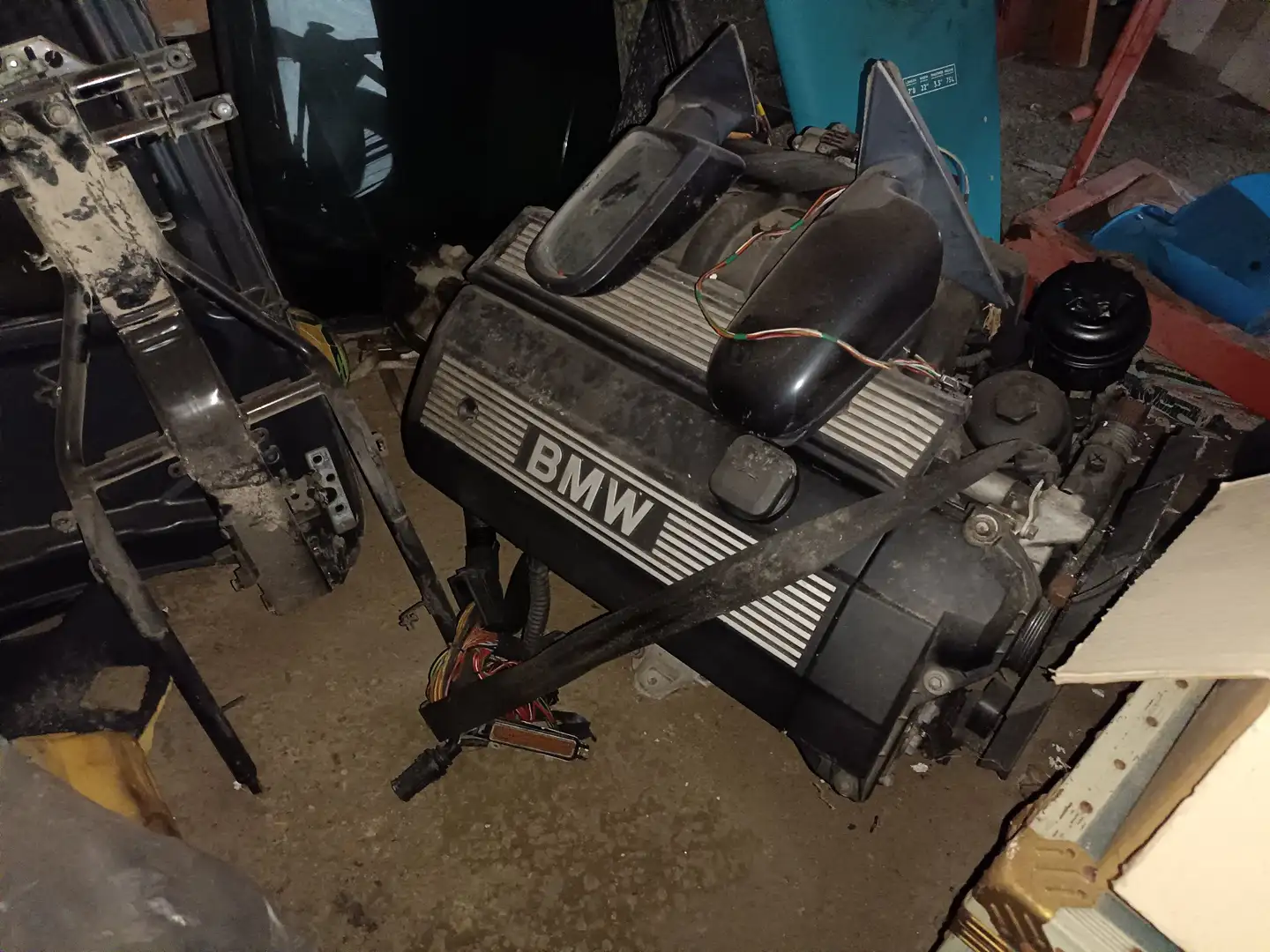 BMW 528 528i Attiva - 2