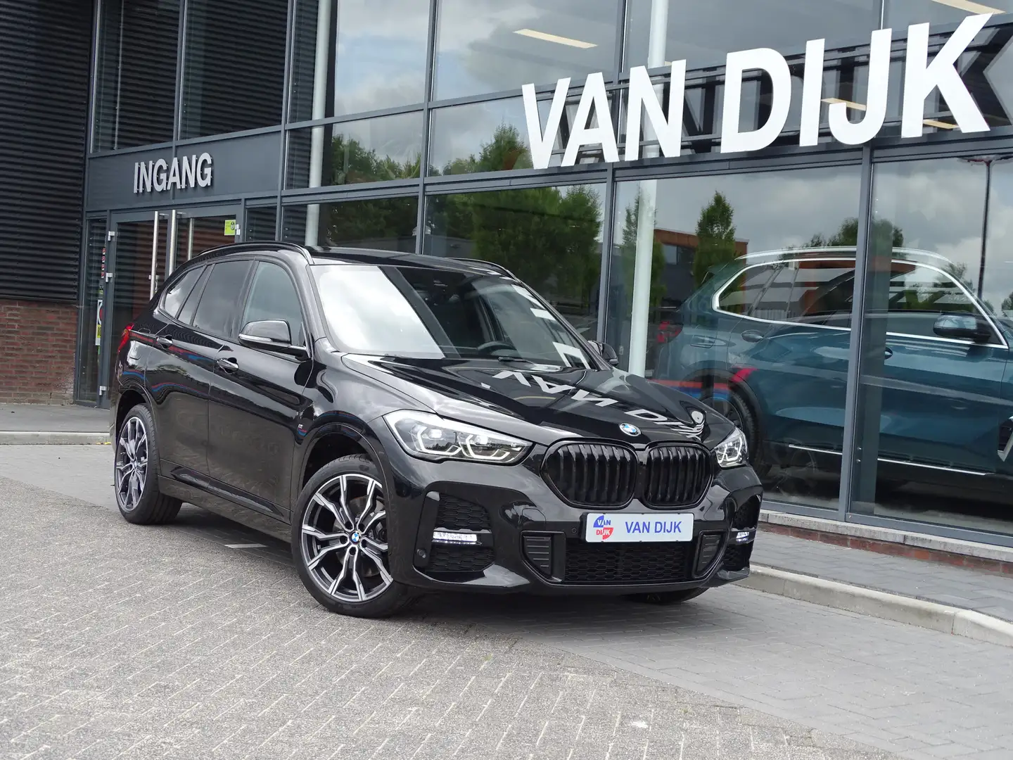 BMW X1 xDrive25e M Sportpakket Leder Afn.Trekhaak Ada.Led Noir - 1