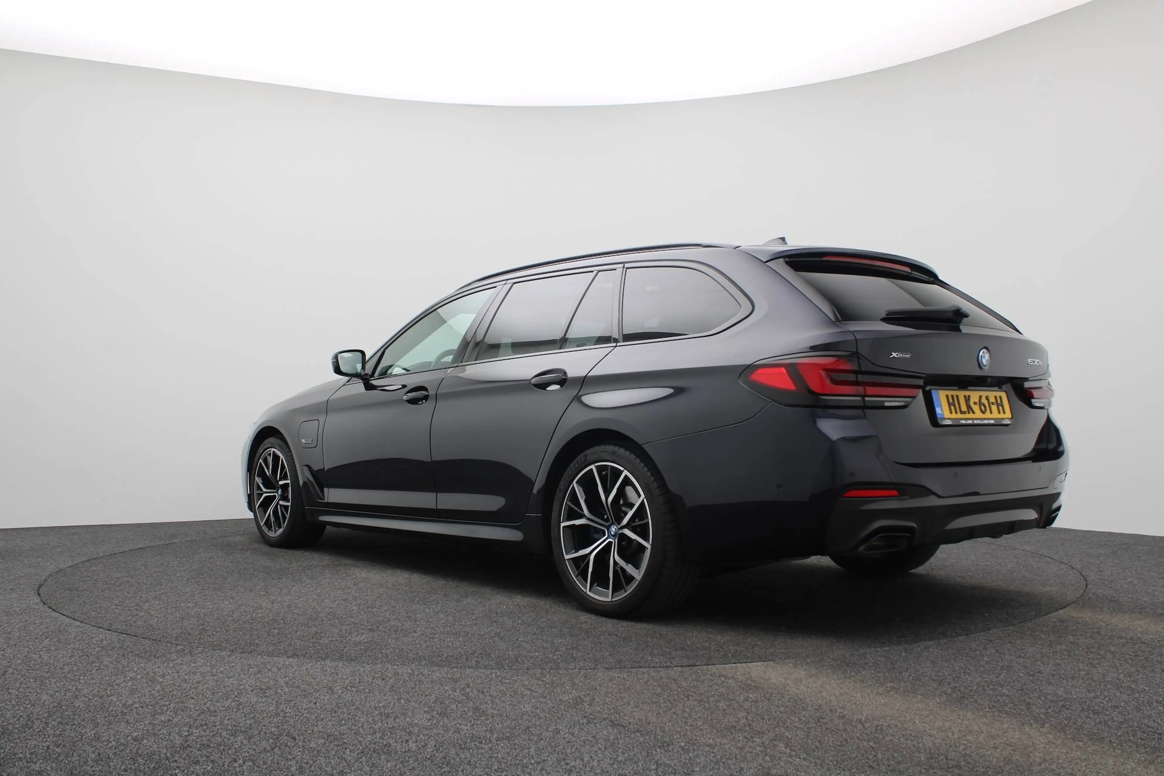 BMW 530 530e X-Drive, High Exe, M-Pakket, Pano, HUD, Individual leer, In Nieuwstaat!!! — photo 3