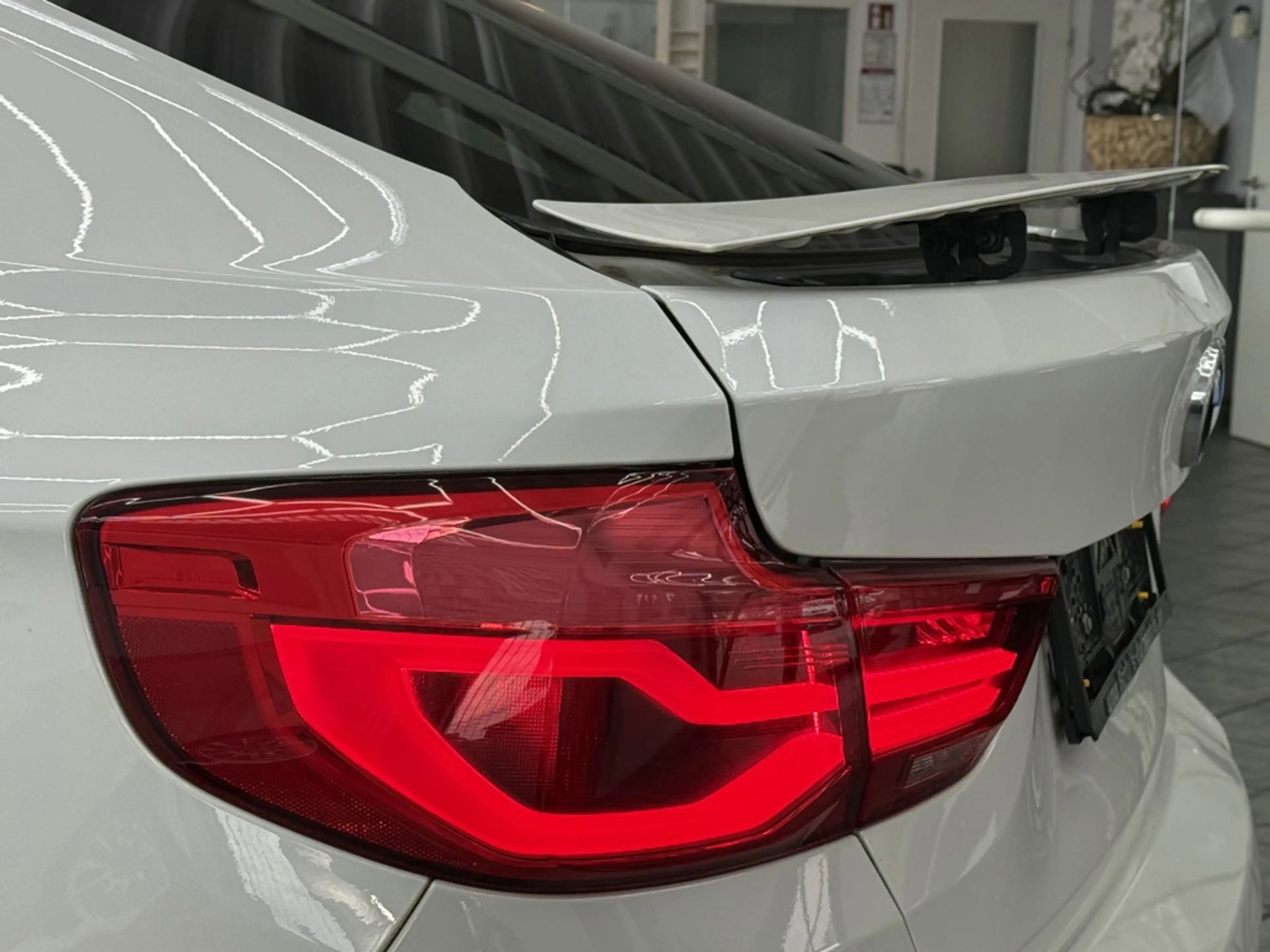 BMW 335 dA xDrive Advantage, Standheiz. — photo 12