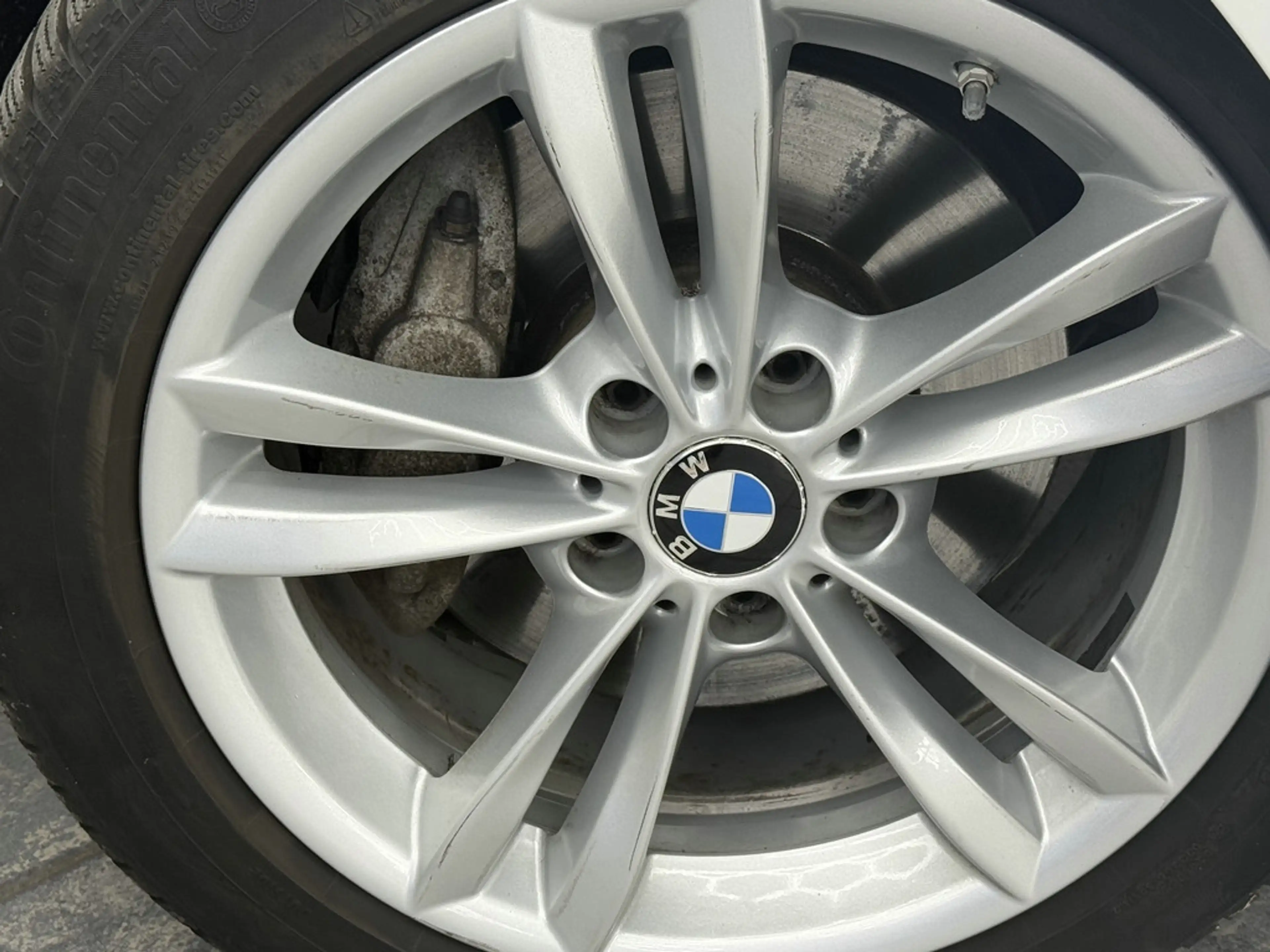 BMW 335 dA xDrive Advantage, Standheiz. — photo 3