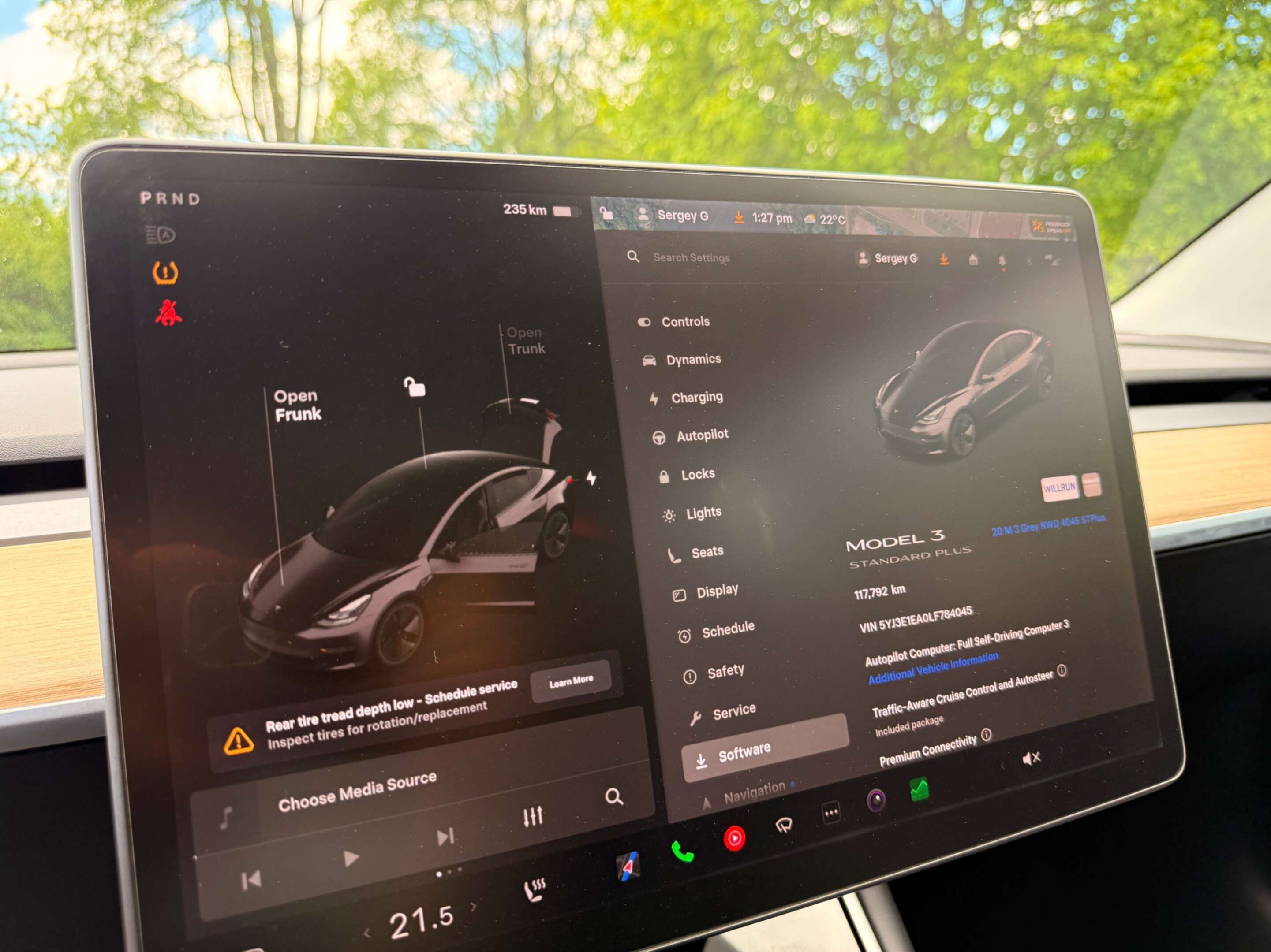 2020 Tesla Model 3 Standard Range Plus RWD thumb 16
