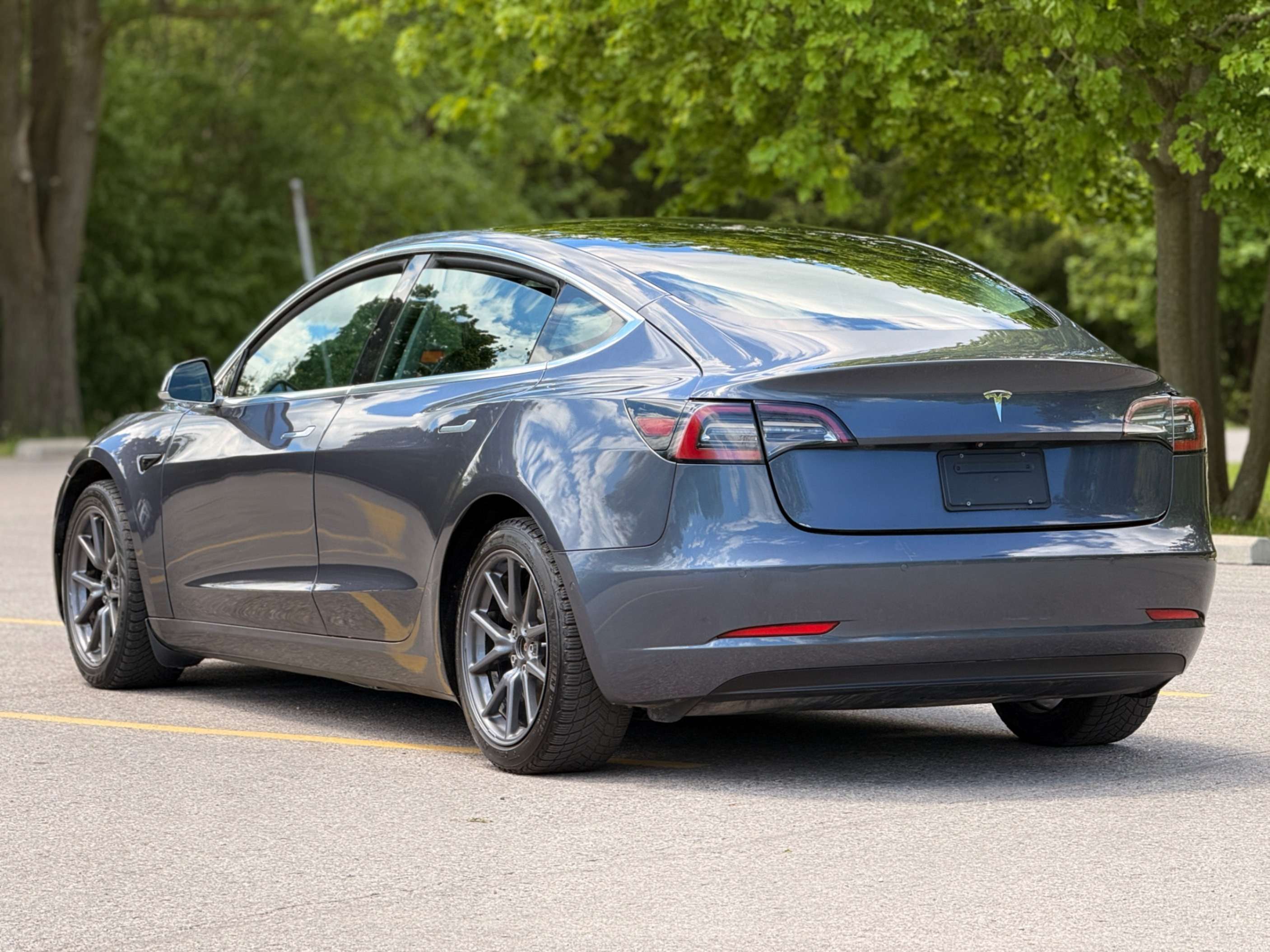2020 Tesla Model 3 Standard Range Plus RWD thumb 7