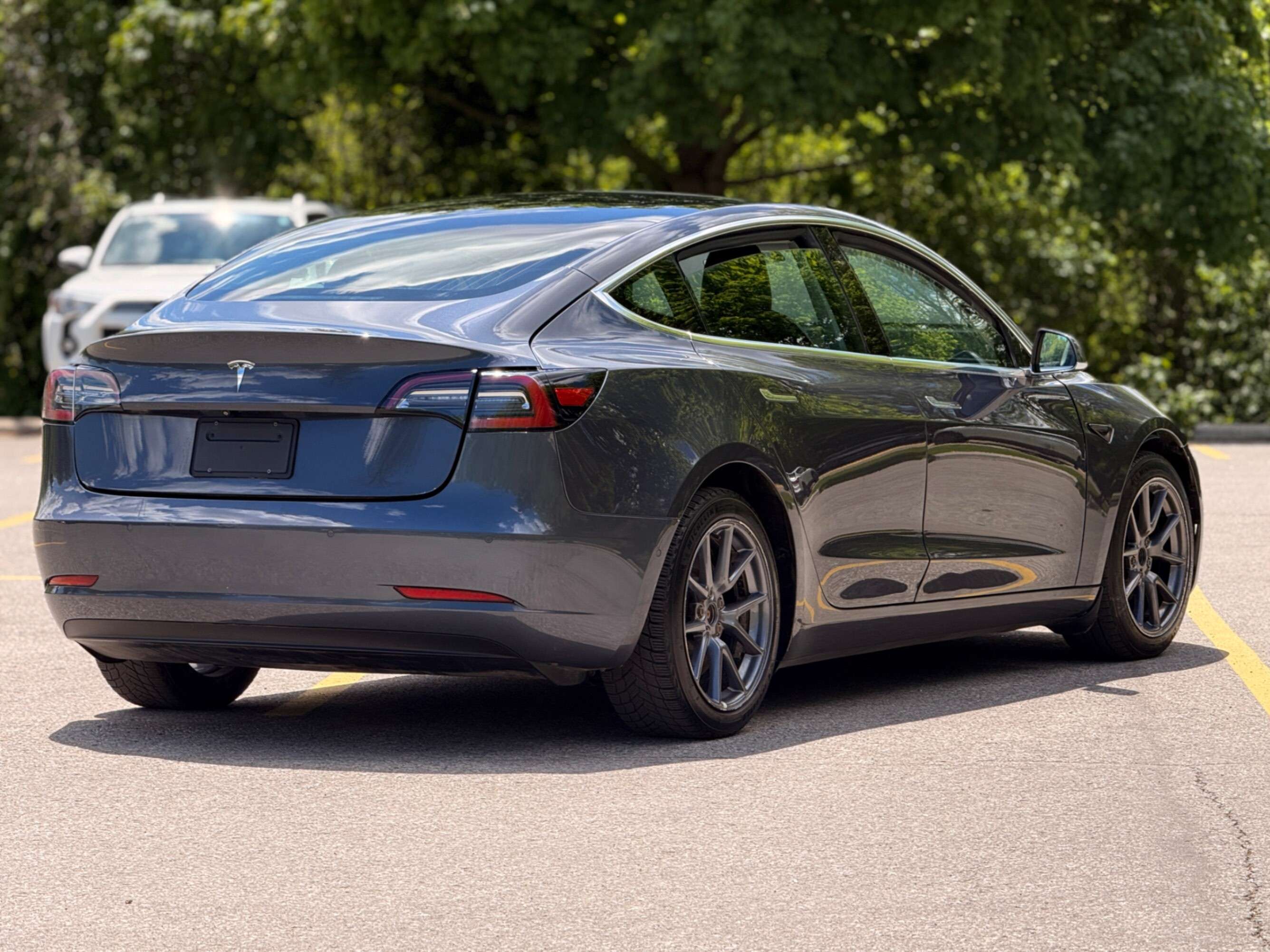 2020 Tesla Model 3 Standard Range Plus RWD alt 5