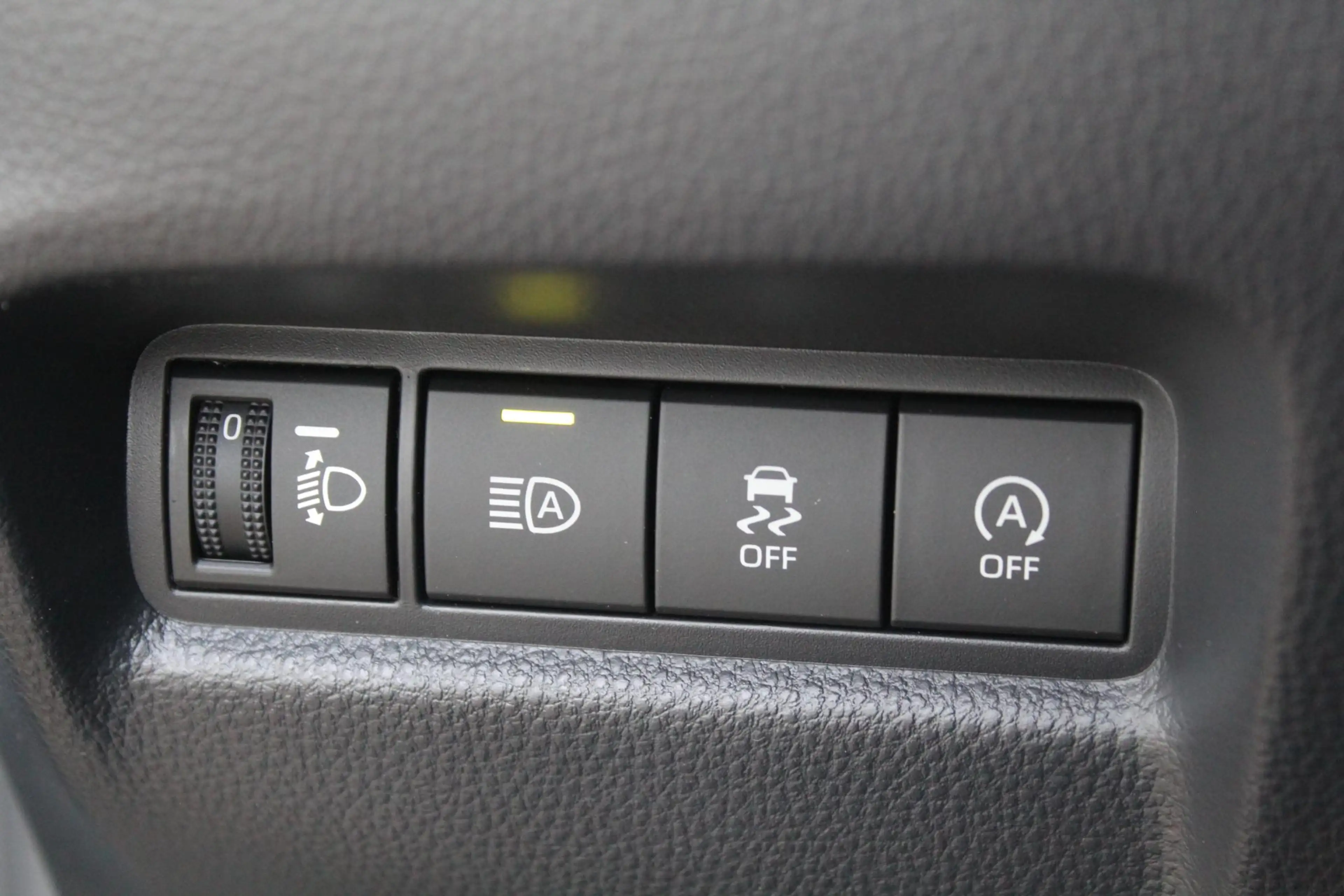 Toyota Aygo X 1.0 VVT-i MT Play — photo 12