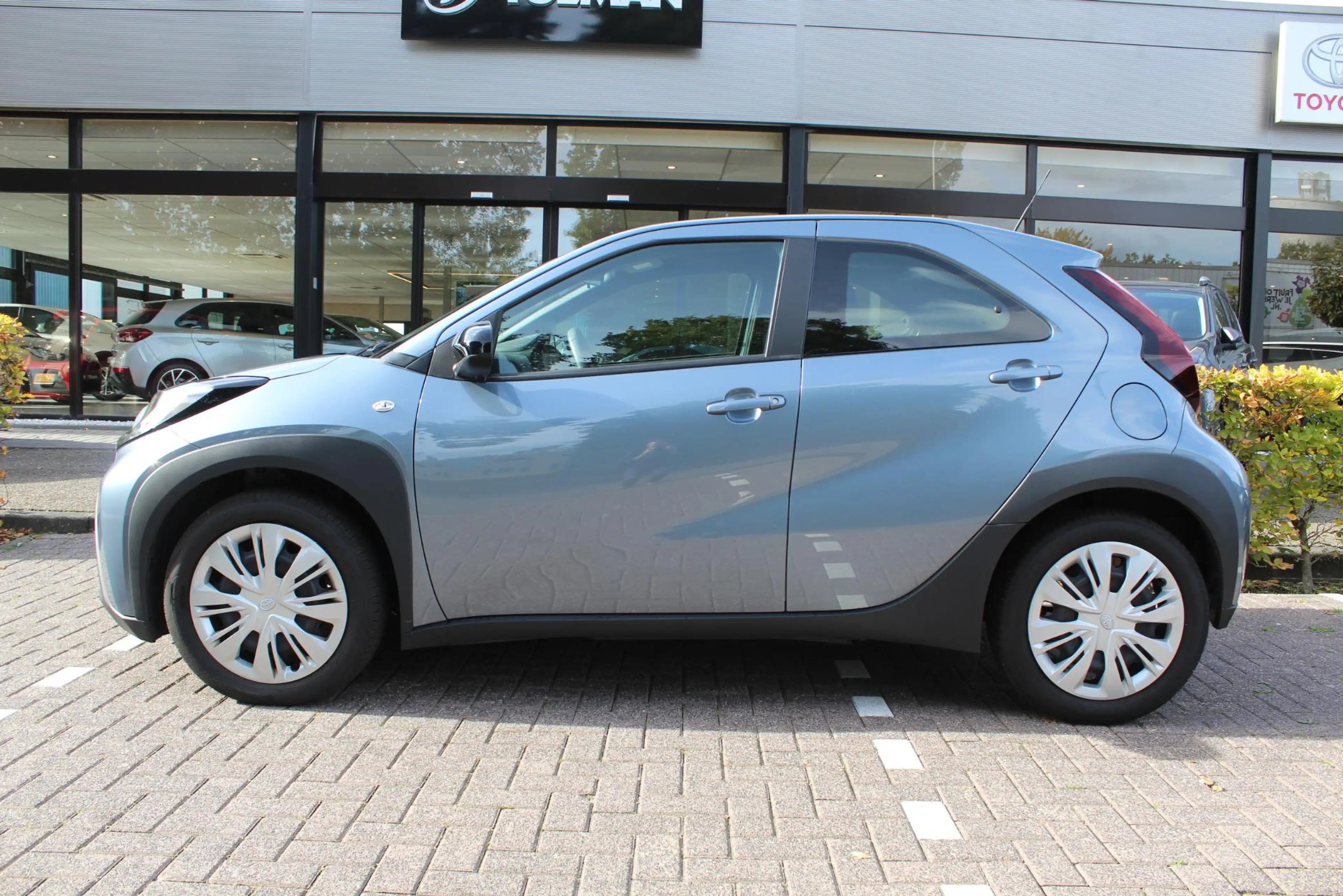 Toyota Aygo X 1.0 VVT-i MT Play — photo 14