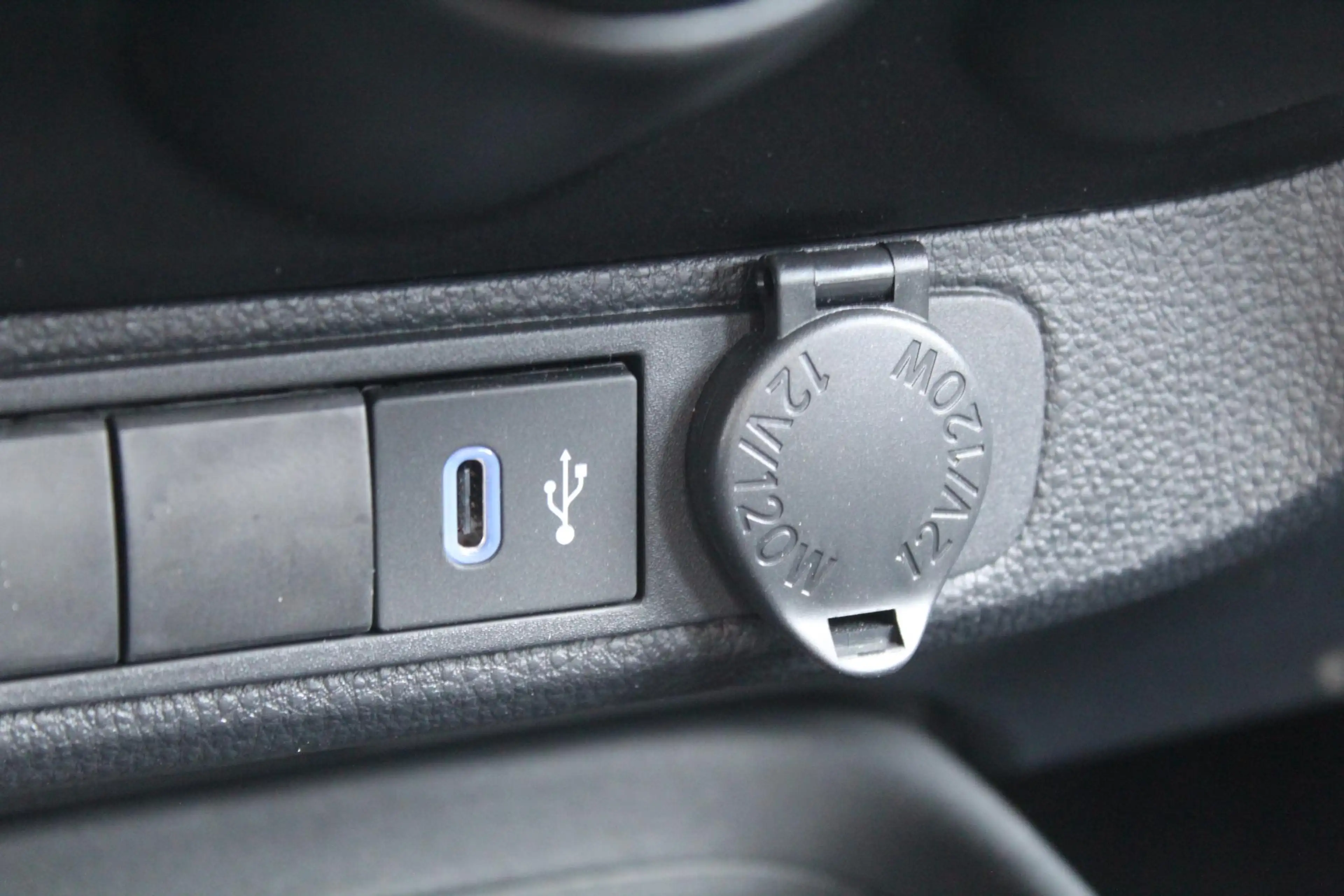 Toyota Aygo X 1.0 VVT-i MT Play — photo 17