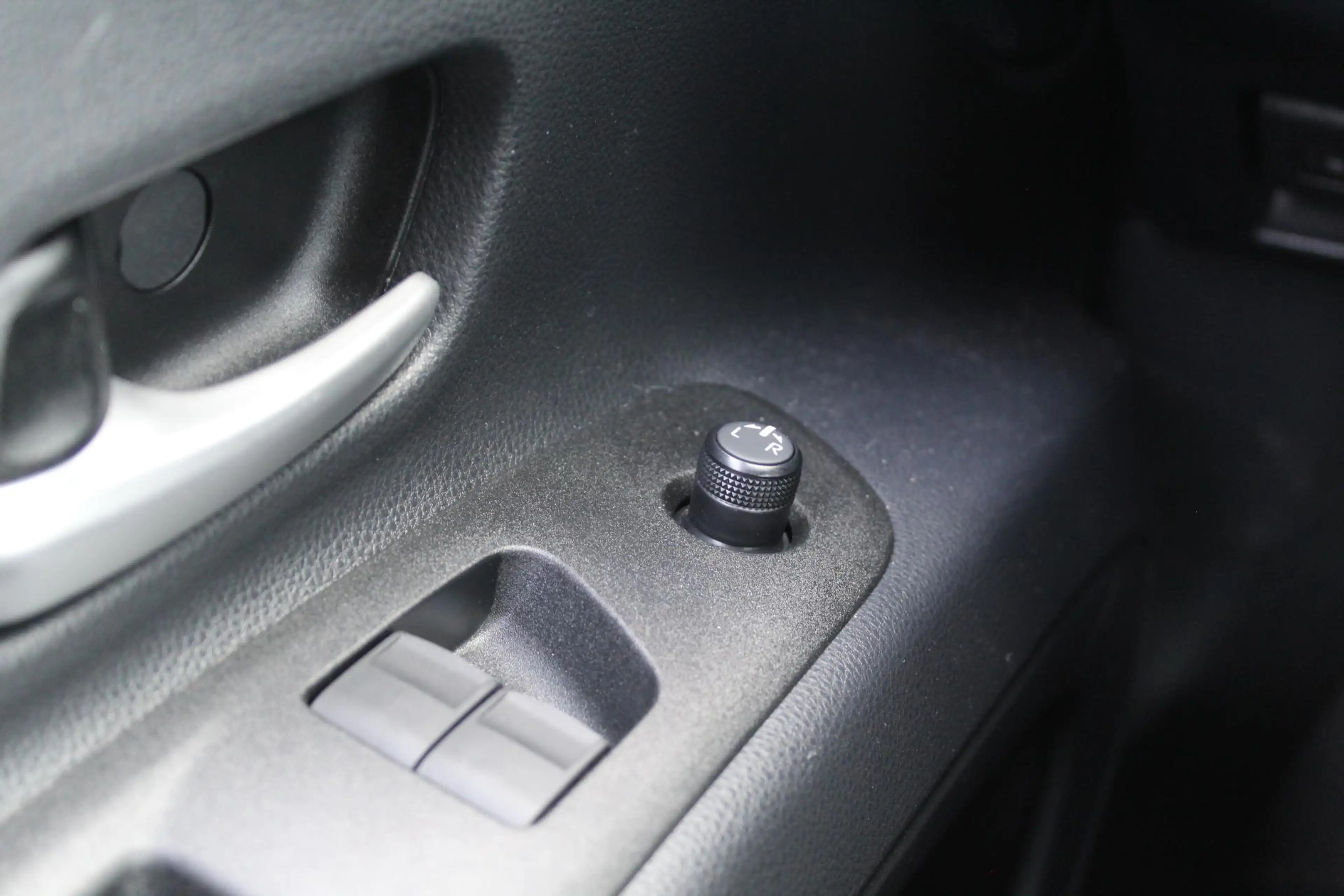 Toyota Aygo X 1.0 VVT-i MT Play — photo 13