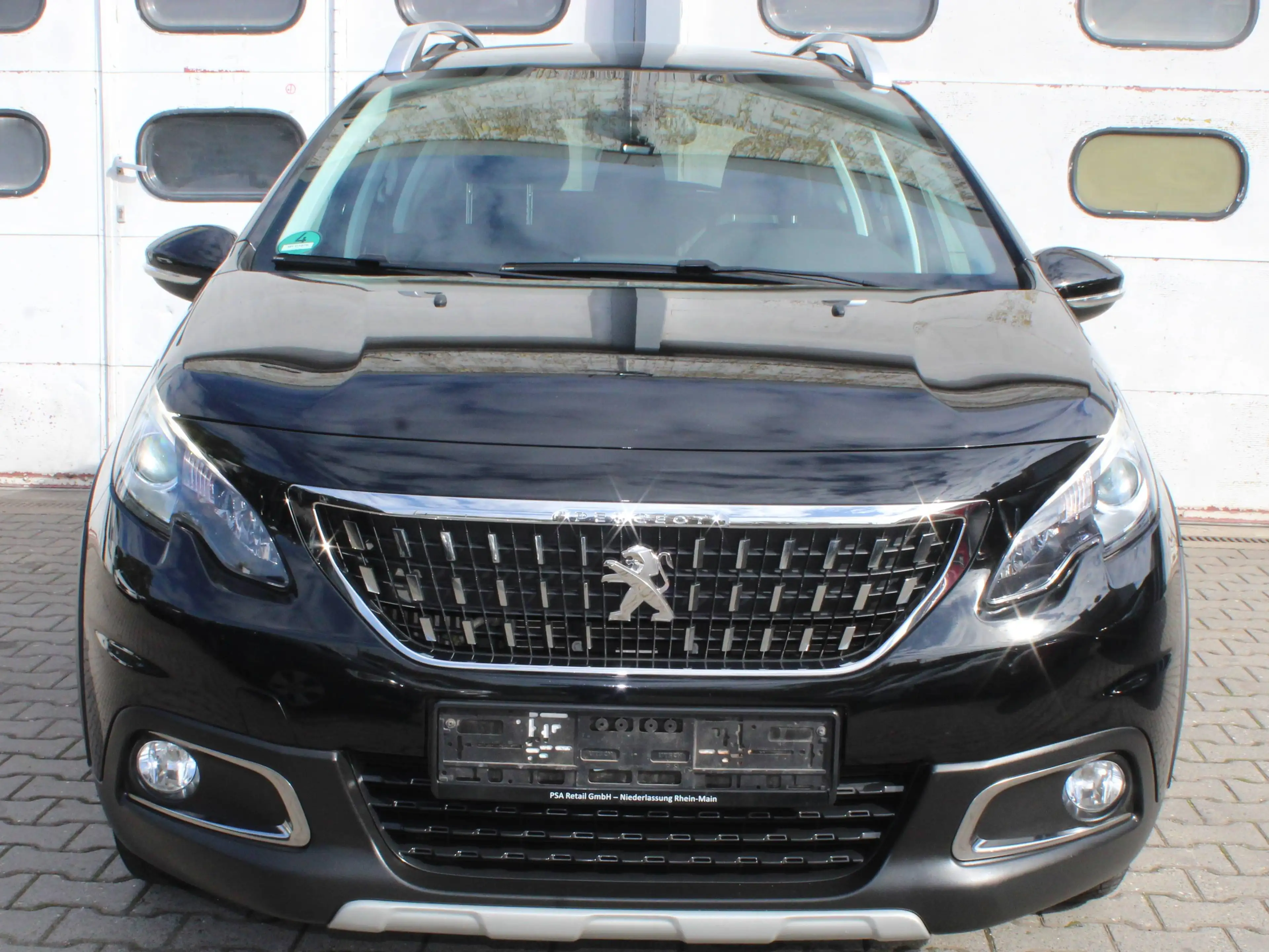 Peugeot 2008 Access — photo 2